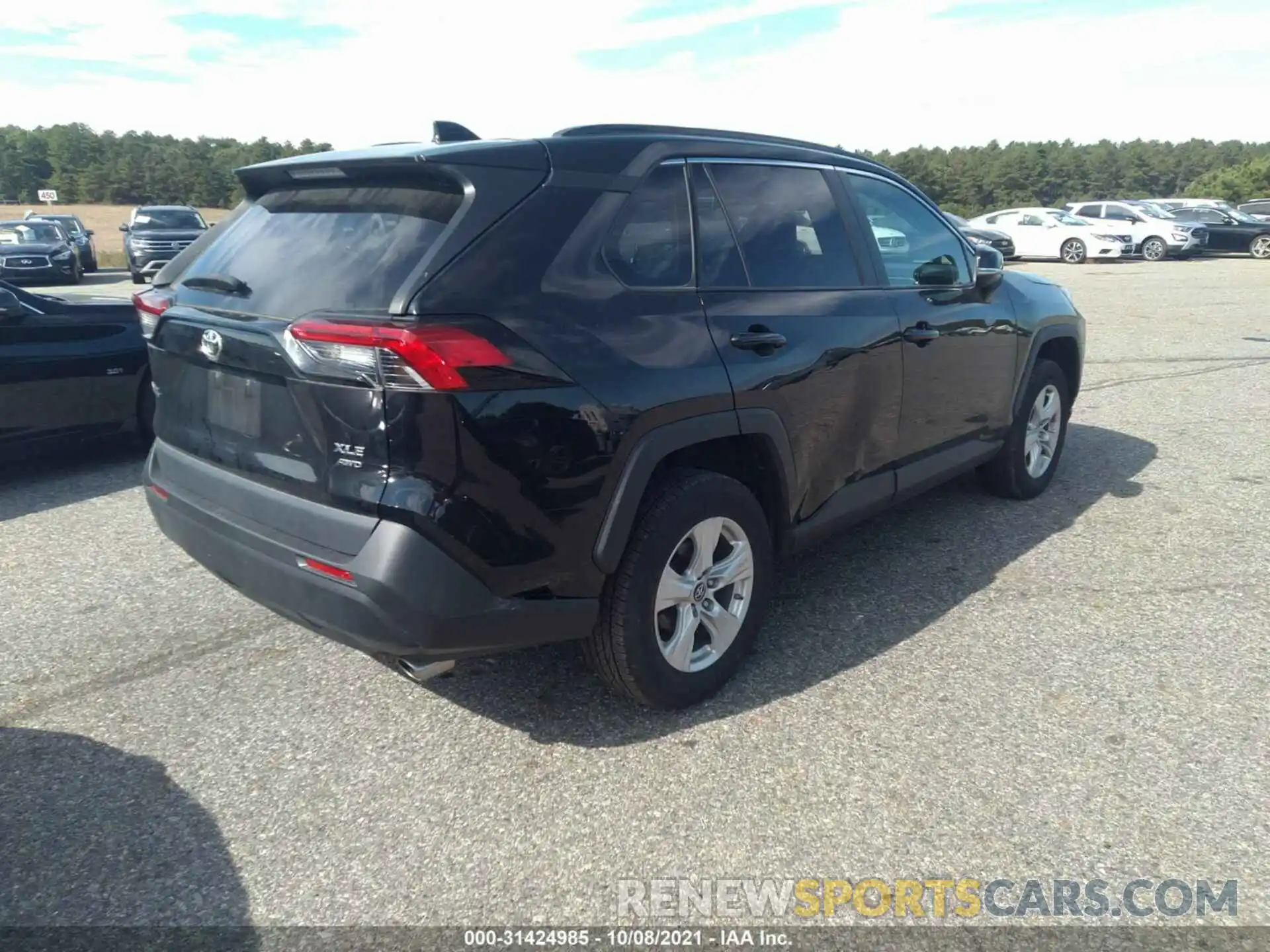 4 Photograph of a damaged car 2T3P1RFV7KW056292 TOYOTA RAV4 2019