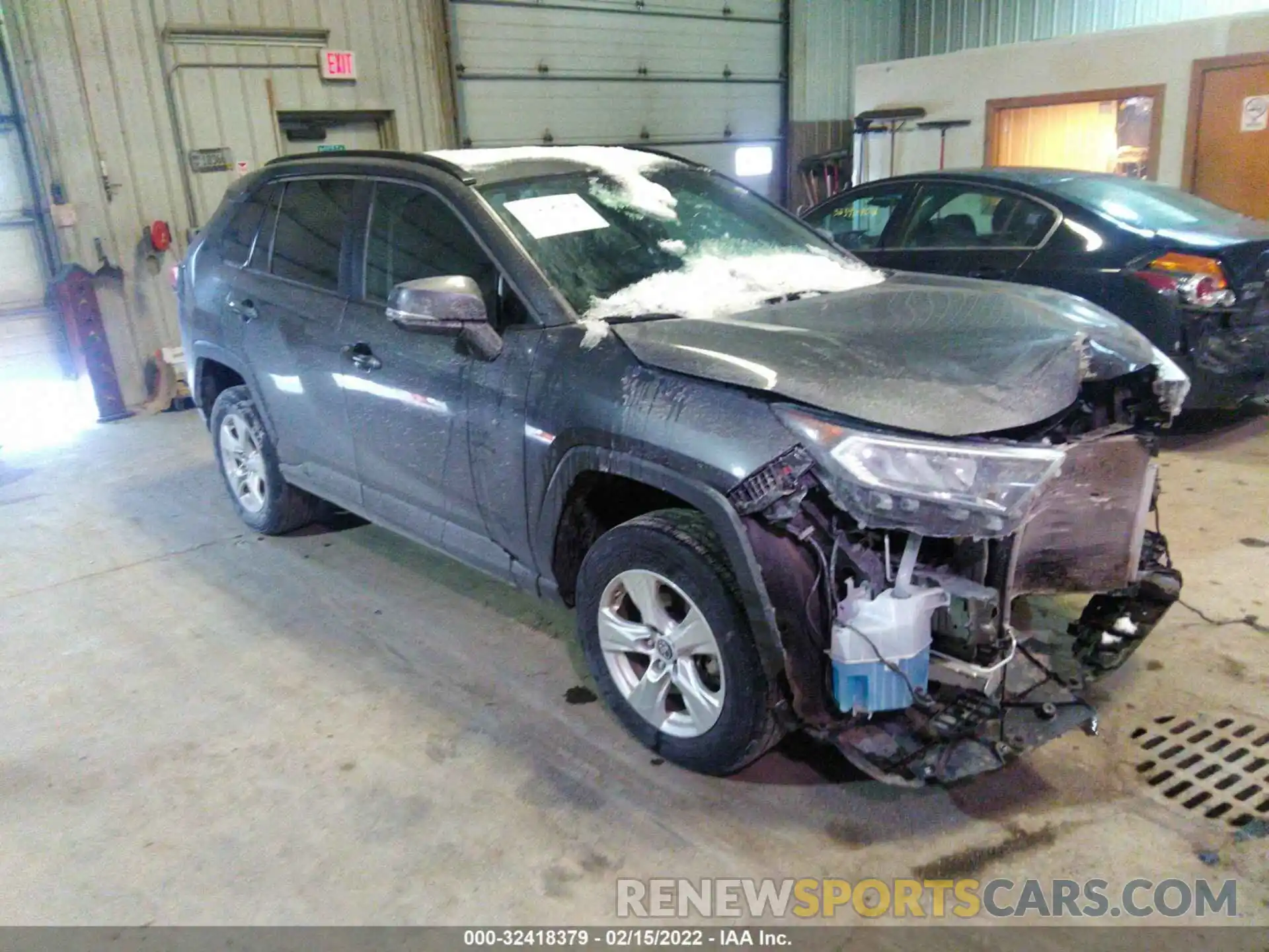 1 Photograph of a damaged car 2T3P1RFV7KW064621 TOYOTA RAV4 2019