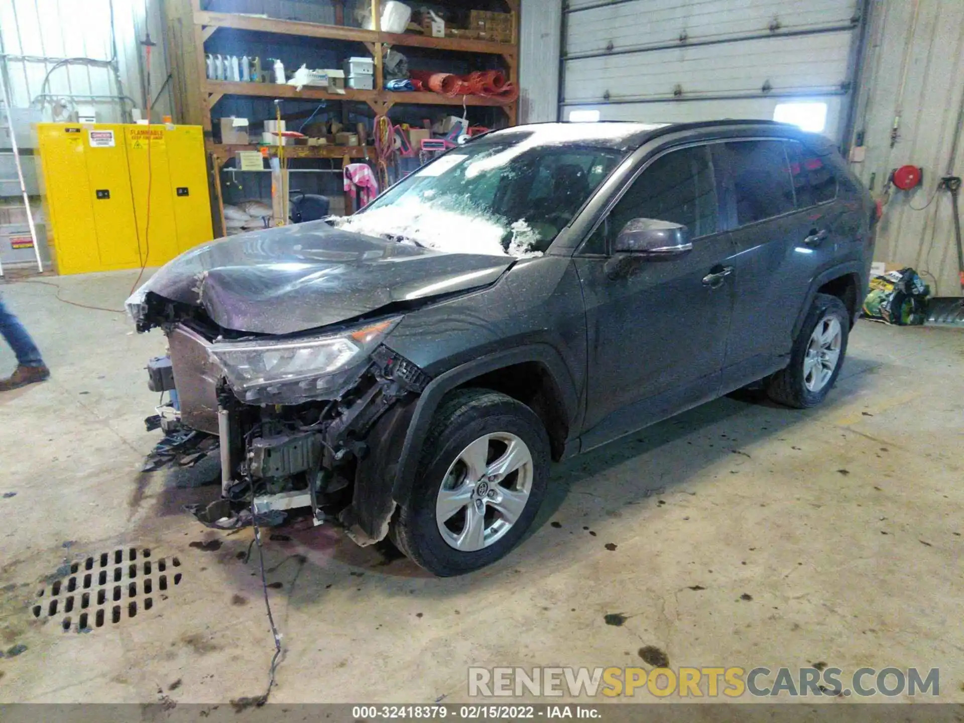 2 Photograph of a damaged car 2T3P1RFV7KW064621 TOYOTA RAV4 2019