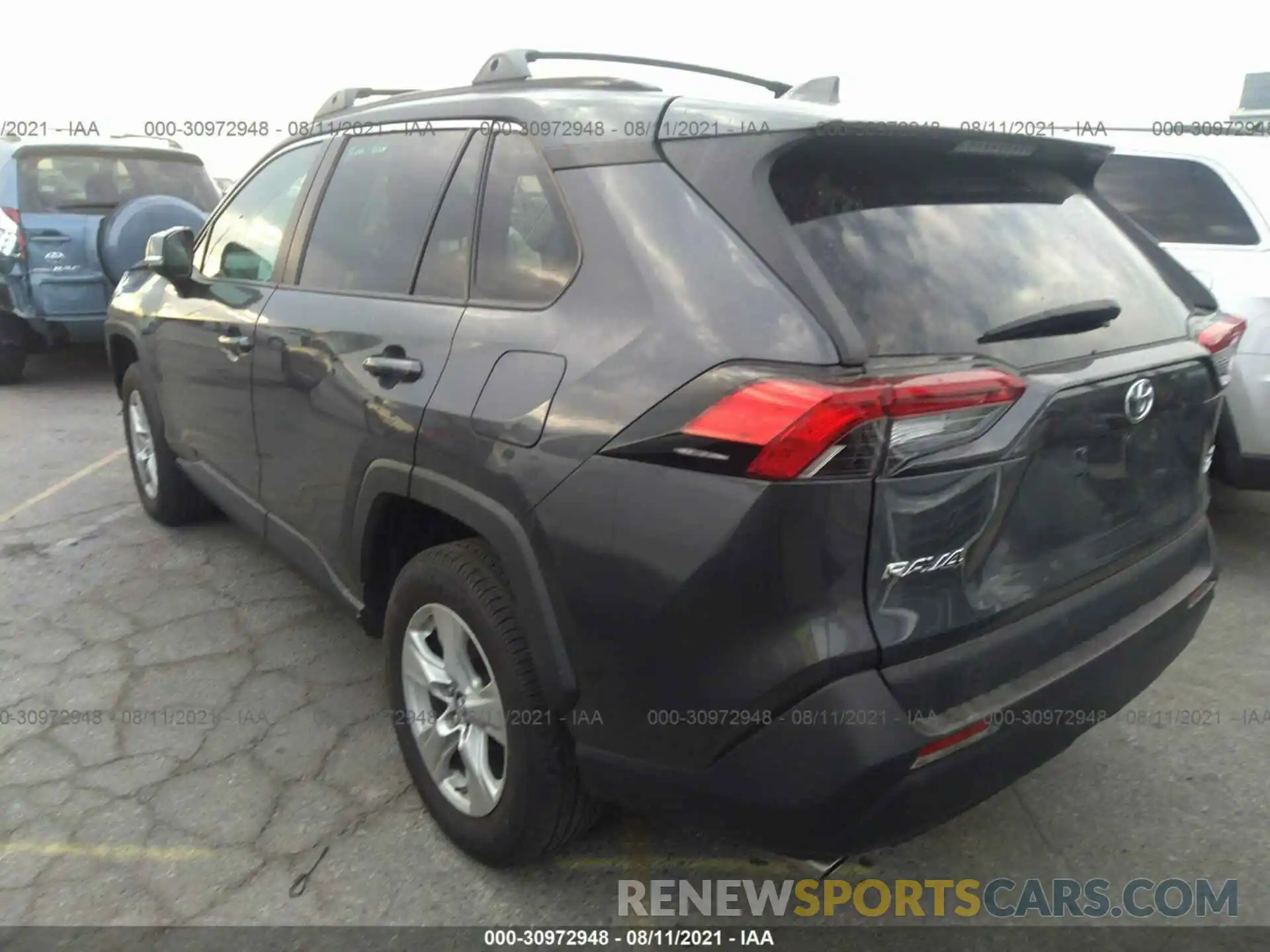 3 Фотография поврежденного автомобиля 2T3P1RFV7KW076431 TOYOTA RAV4 2019