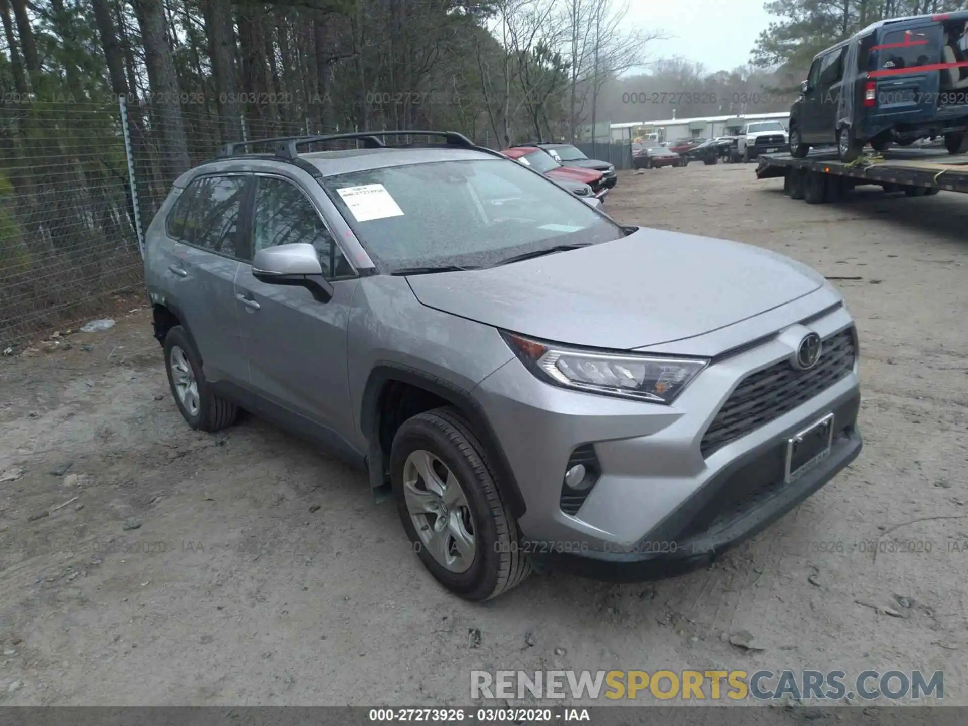 1 Photograph of a damaged car 2T3P1RFV7KW076946 TOYOTA RAV4 2019