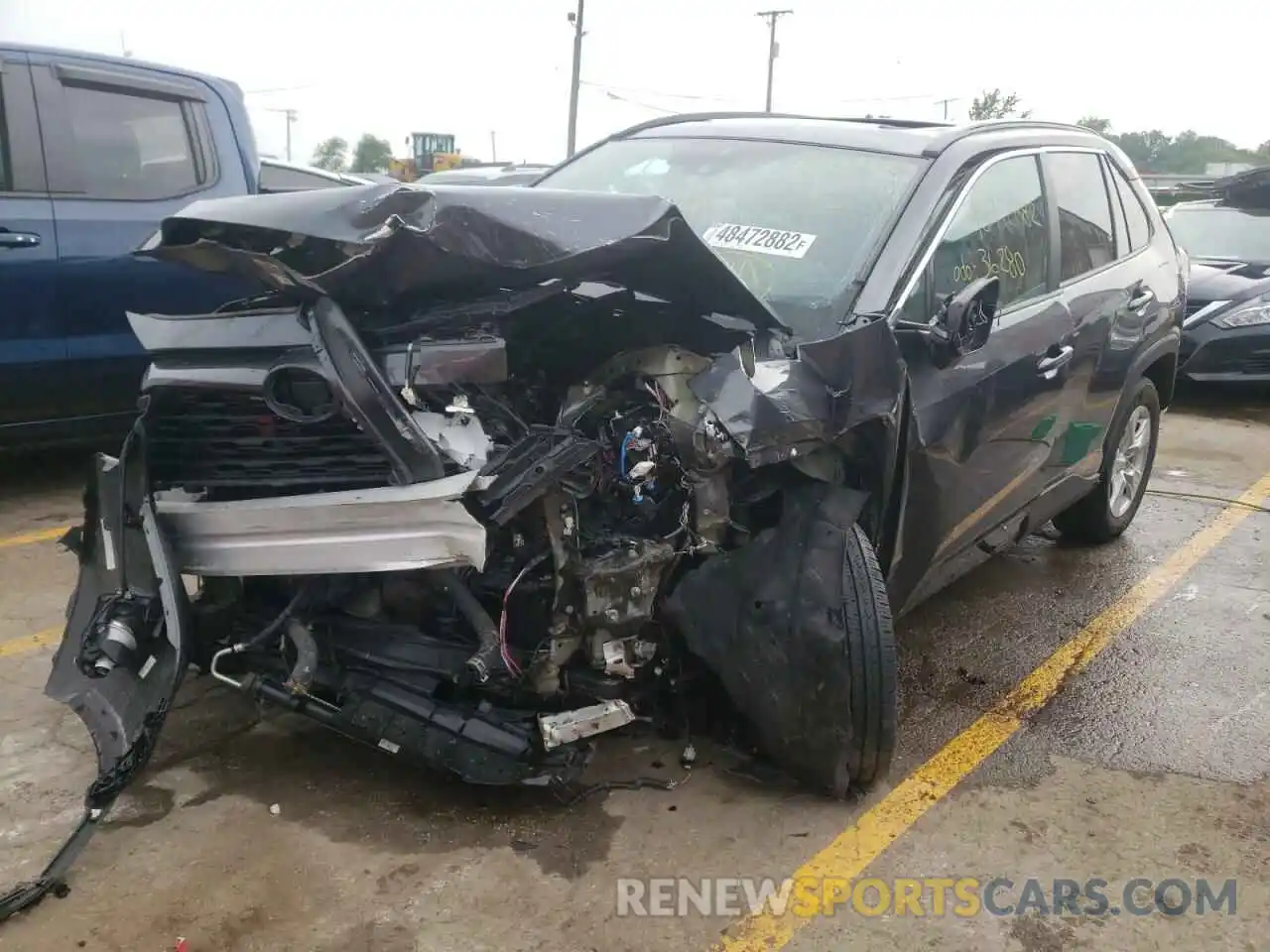 2 Photograph of a damaged car 2T3P1RFV7KW078261 TOYOTA RAV4 2019