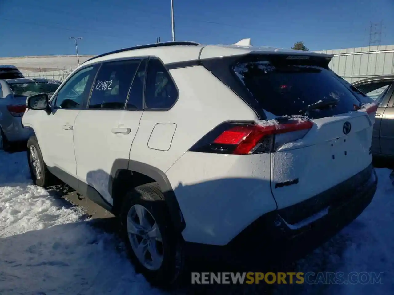 3 Photograph of a damaged car 2T3P1RFV7KW079894 TOYOTA RAV4 2019