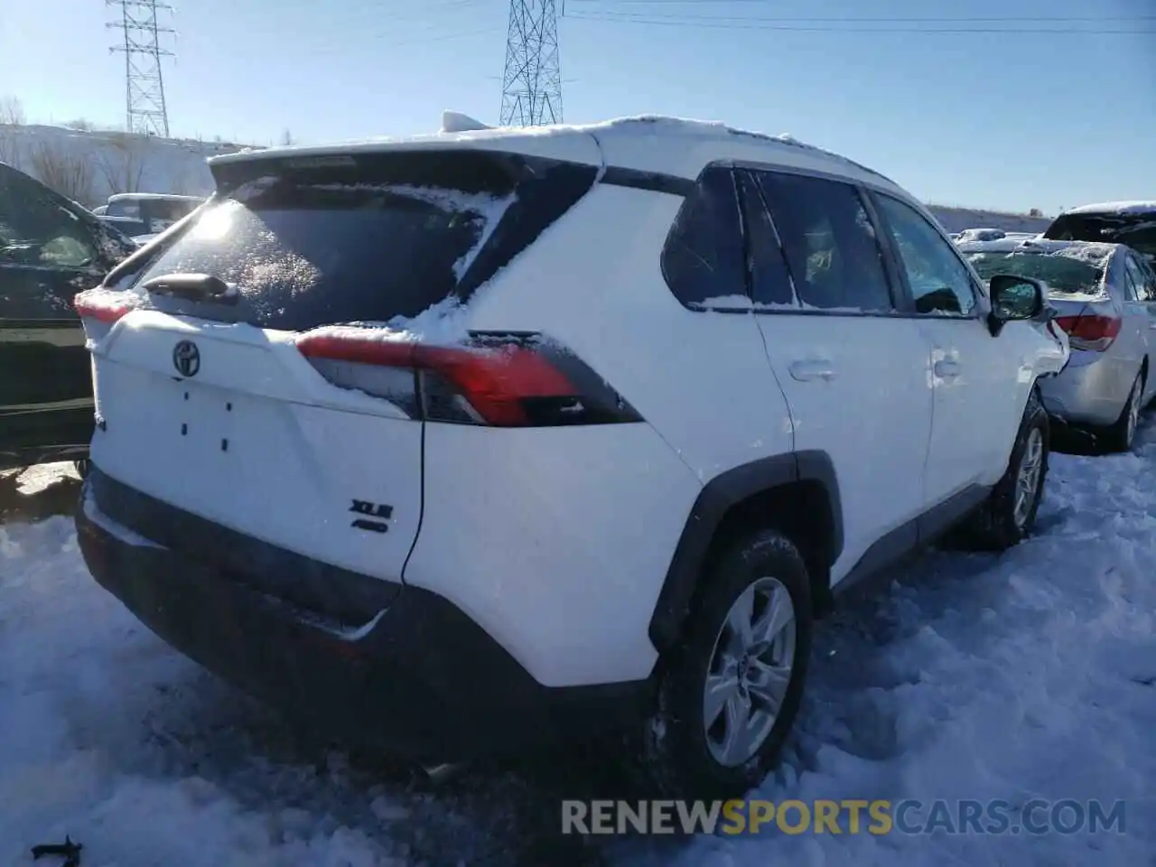 4 Photograph of a damaged car 2T3P1RFV7KW079894 TOYOTA RAV4 2019