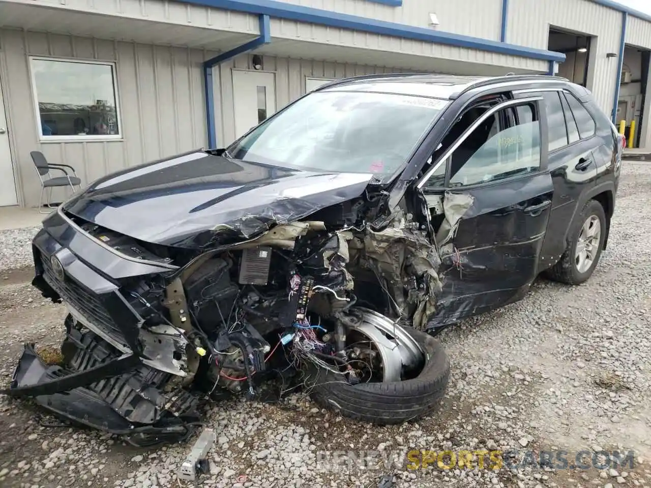 2 Photograph of a damaged car 2T3P1RFV7KW081547 TOYOTA RAV4 2019