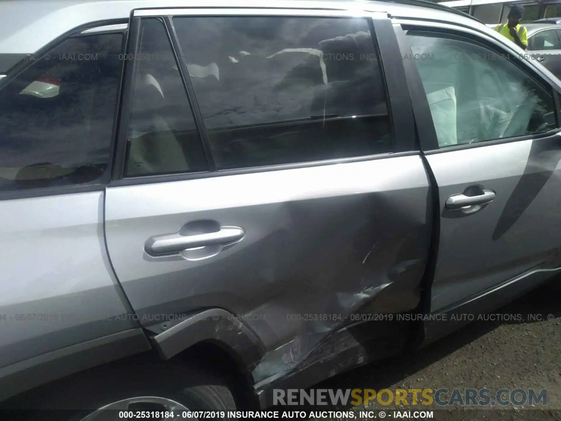 6 Photograph of a damaged car 2T3P1RFV8KC002937 TOYOTA RAV4 2019