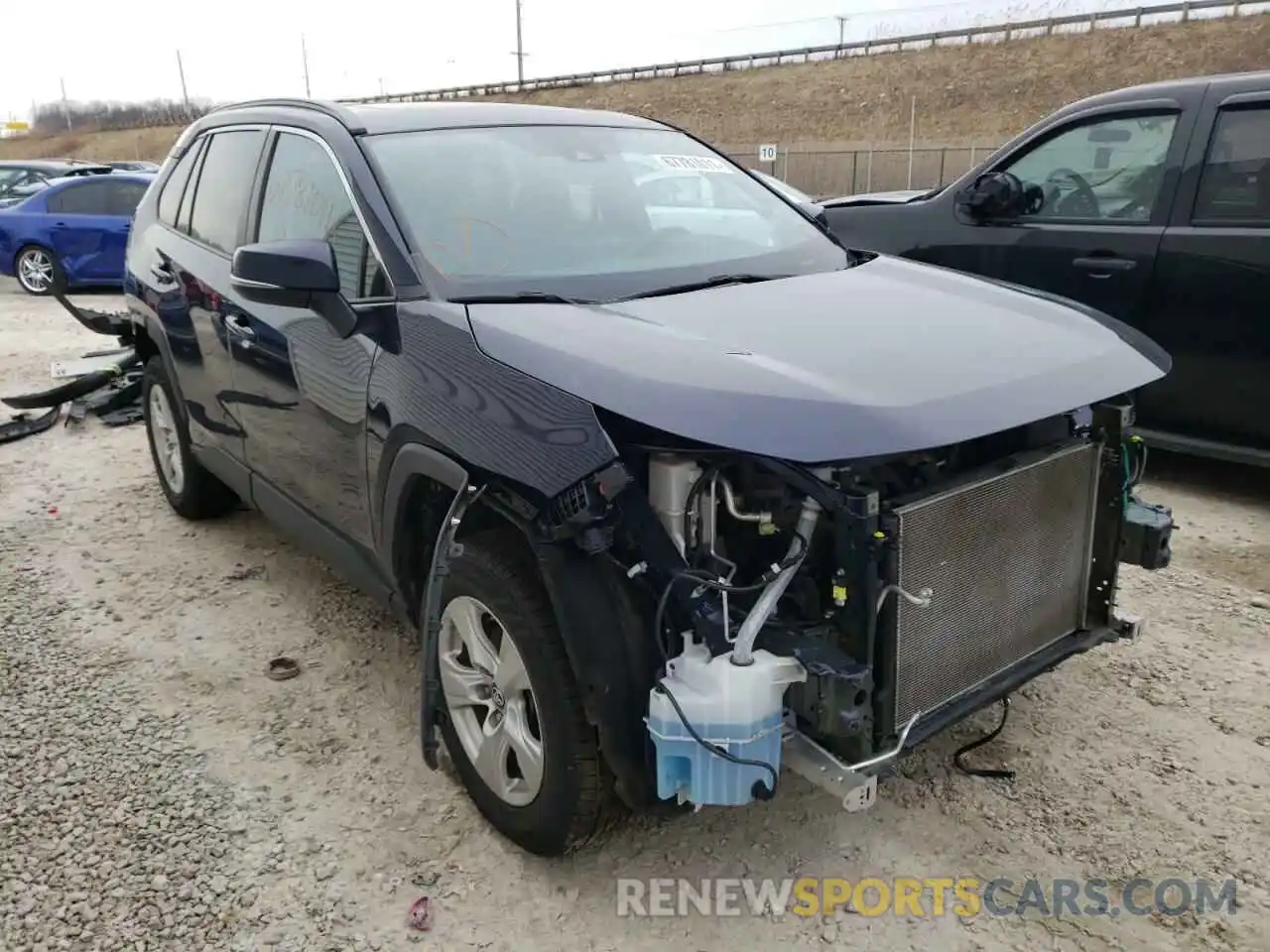 1 Photograph of a damaged car 2T3P1RFV8KC007085 TOYOTA RAV4 2019