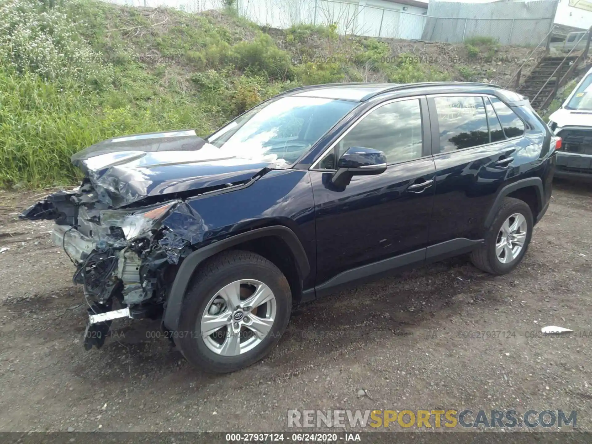 2 Photograph of a damaged car 2T3P1RFV8KC008379 TOYOTA RAV4 2019