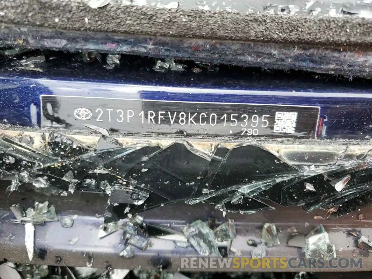 13 Photograph of a damaged car 2T3P1RFV8KC015395 TOYOTA RAV4 2019