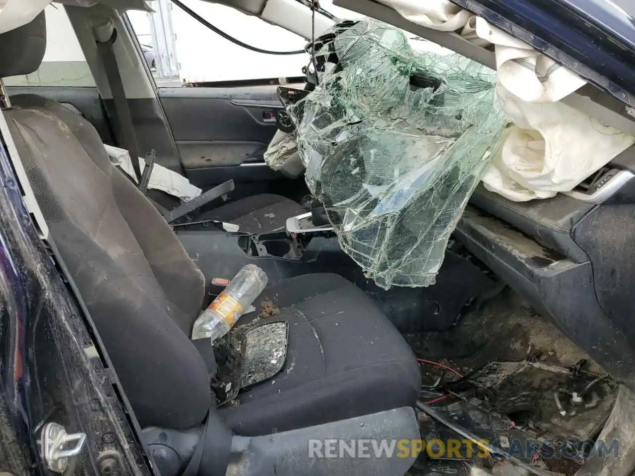 7 Фотография поврежденного автомобиля 2T3P1RFV8KC015395 TOYOTA RAV4 2019