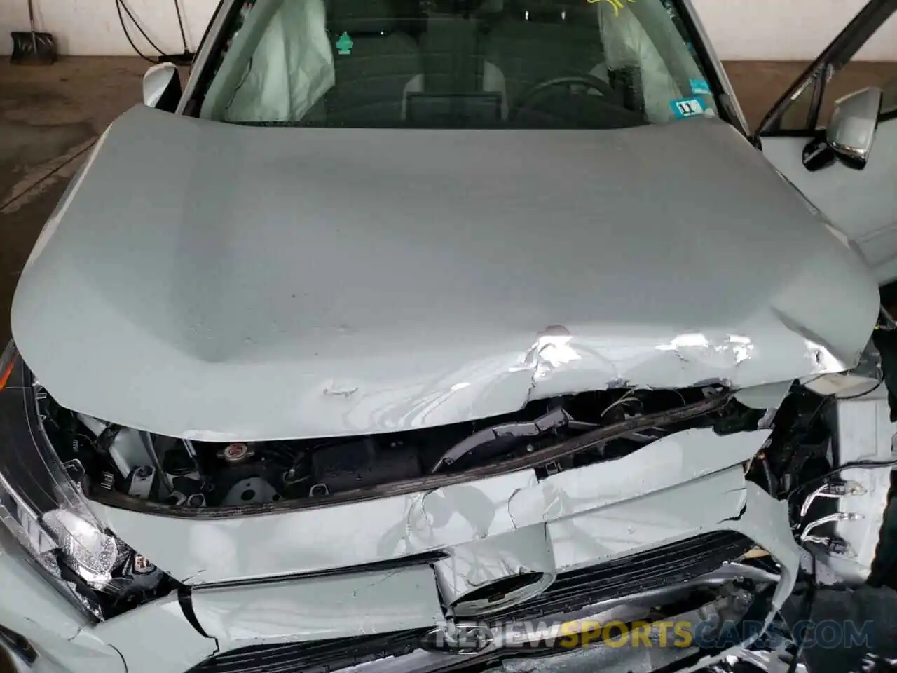 7 Photograph of a damaged car 2T3P1RFV8KC015607 TOYOTA RAV4 2019