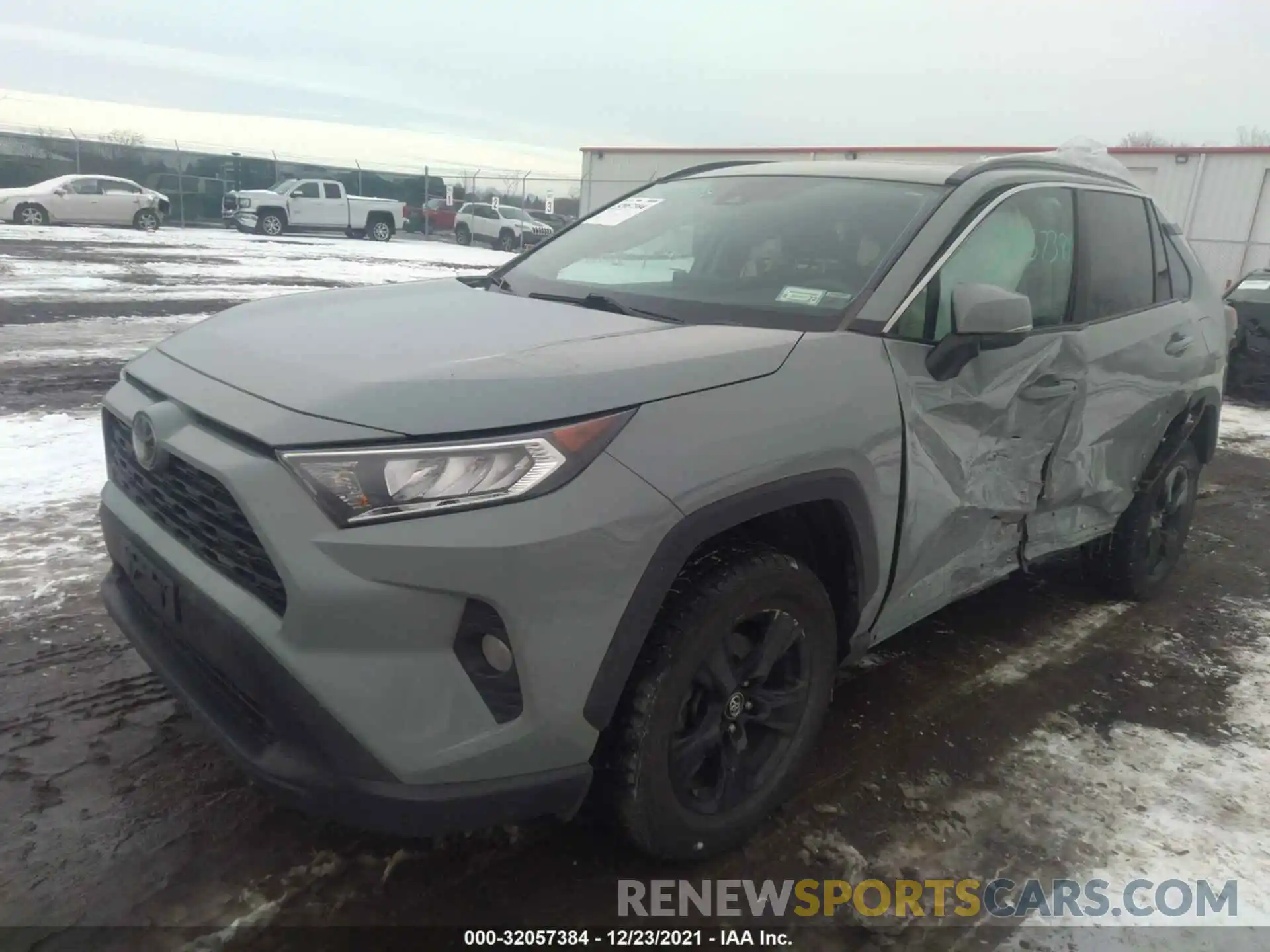 2 Фотография поврежденного автомобиля 2T3P1RFV8KC016711 TOYOTA RAV4 2019