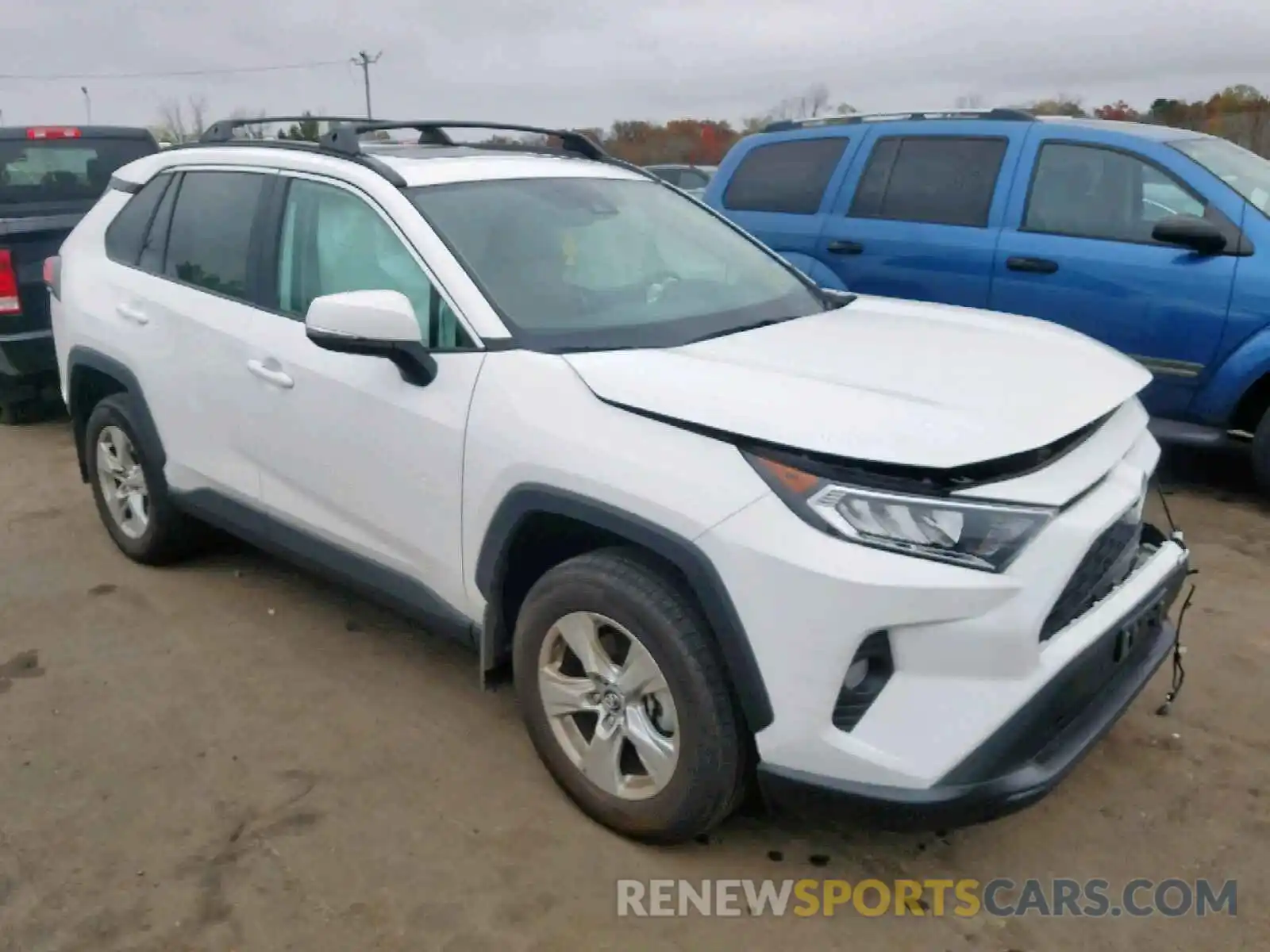 1 Photograph of a damaged car 2T3P1RFV8KC021763 TOYOTA RAV4 2019