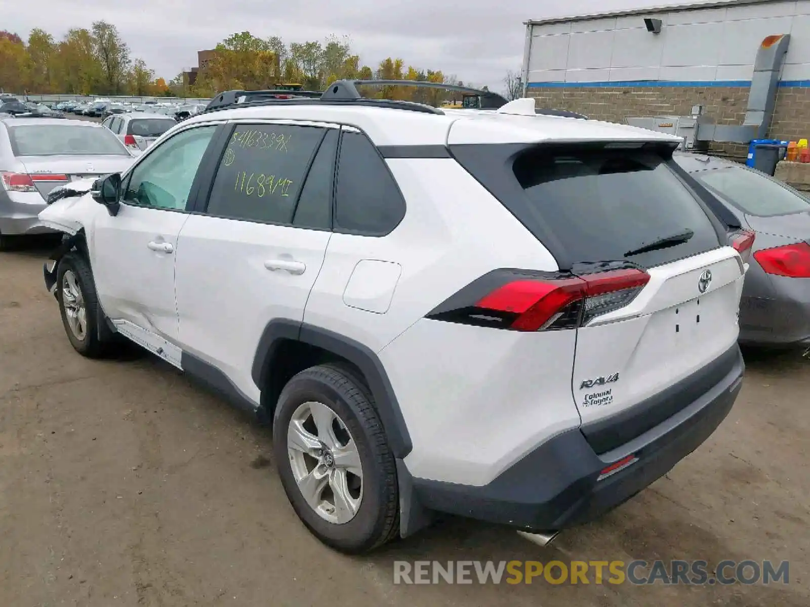 3 Photograph of a damaged car 2T3P1RFV8KC021763 TOYOTA RAV4 2019