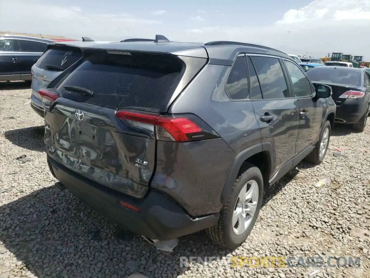 4 Photograph of a damaged car 2T3P1RFV8KC026493 TOYOTA RAV4 2019