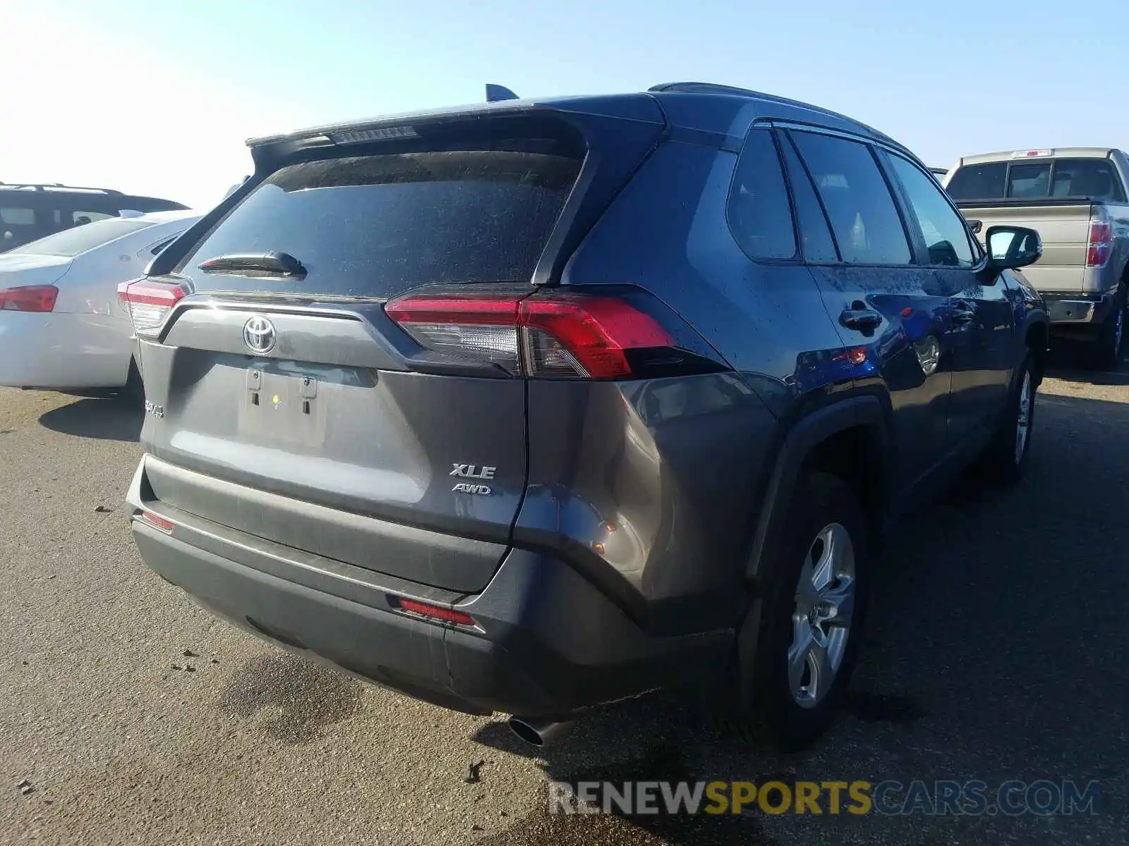 4 Photograph of a damaged car 2T3P1RFV8KC028244 TOYOTA RAV4 2019