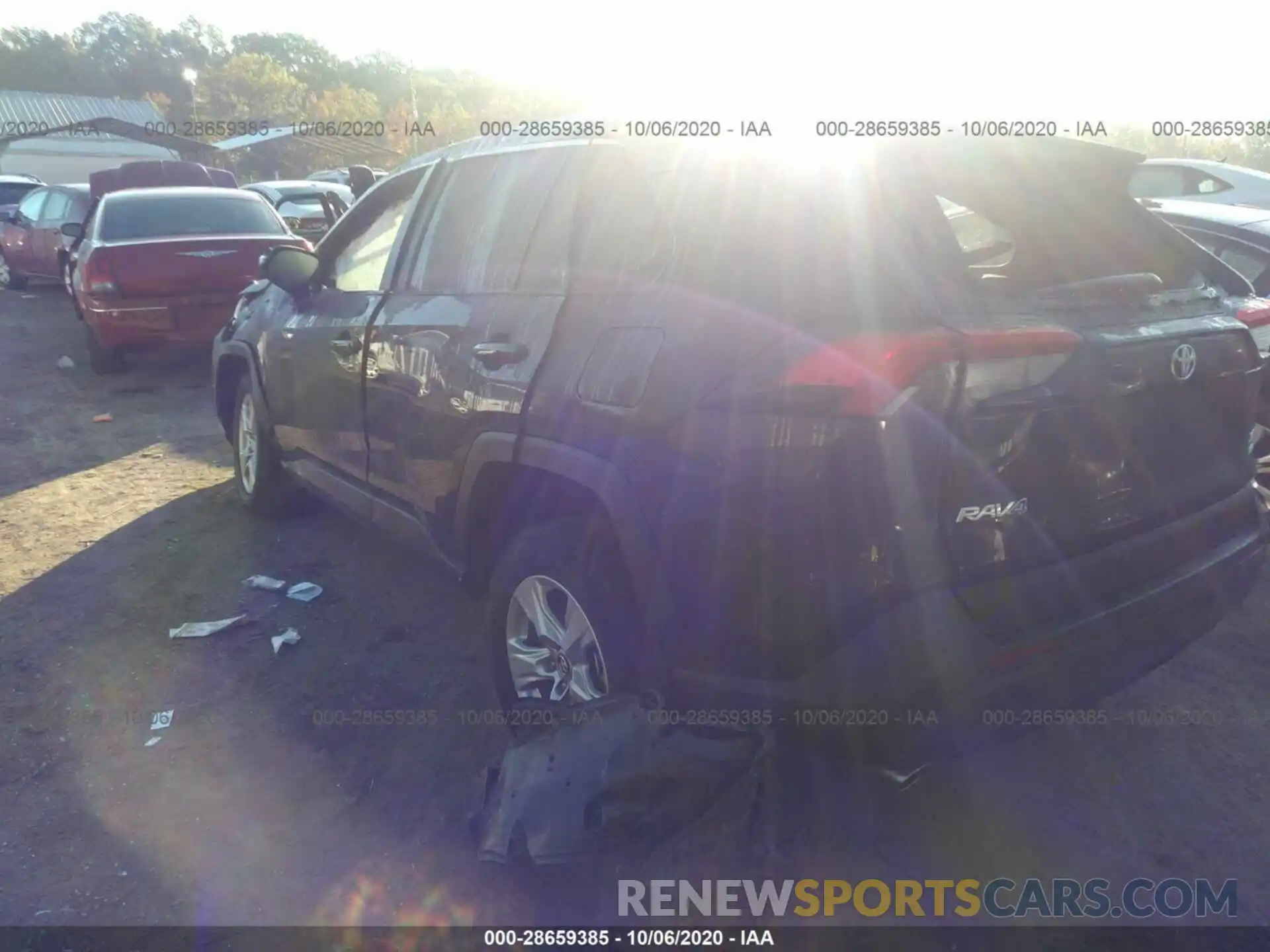 3 Photograph of a damaged car 2T3P1RFV8KC047148 TOYOTA RAV4 2019