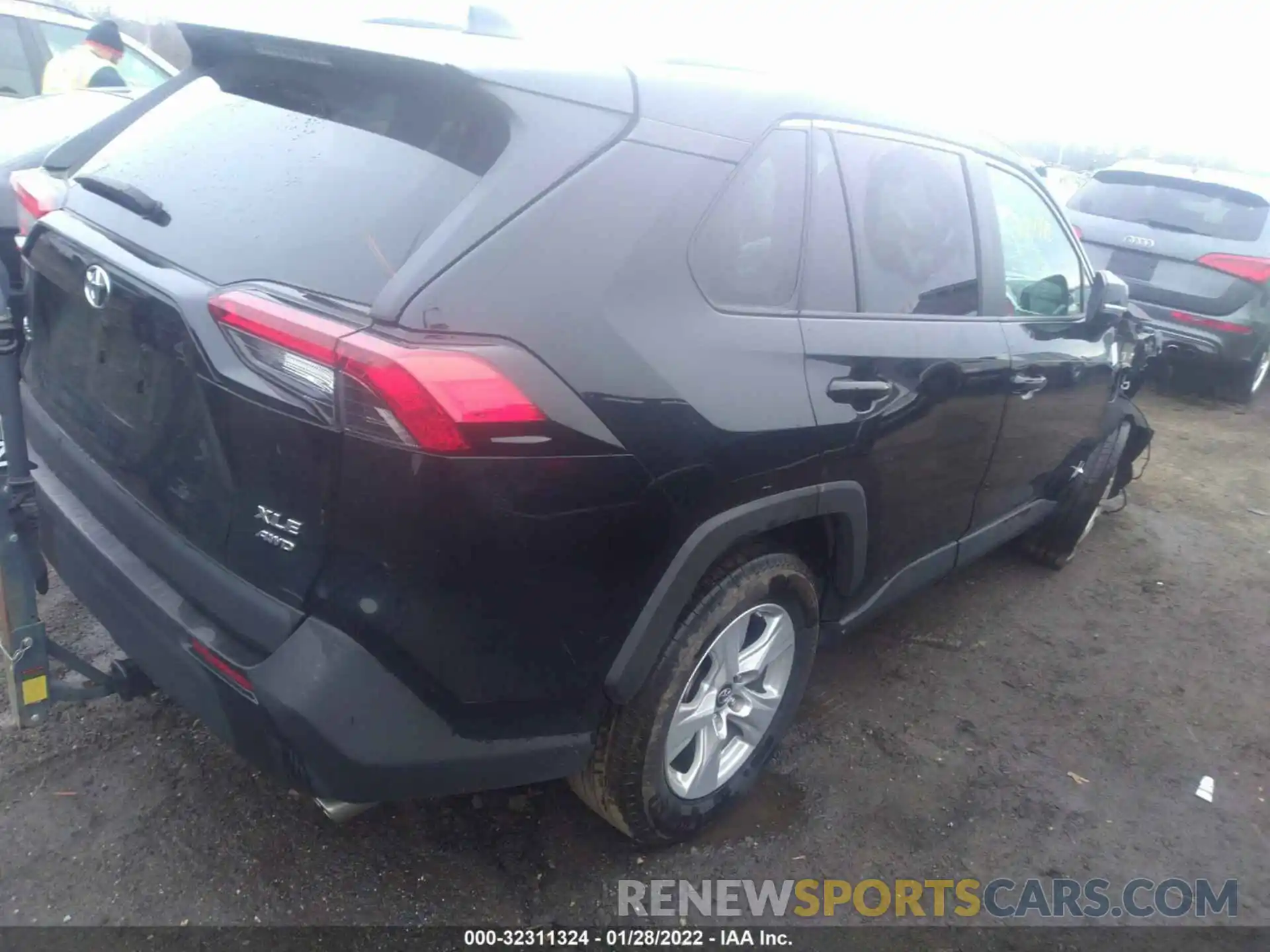 4 Photograph of a damaged car 2T3P1RFV8KC052110 TOYOTA RAV4 2019