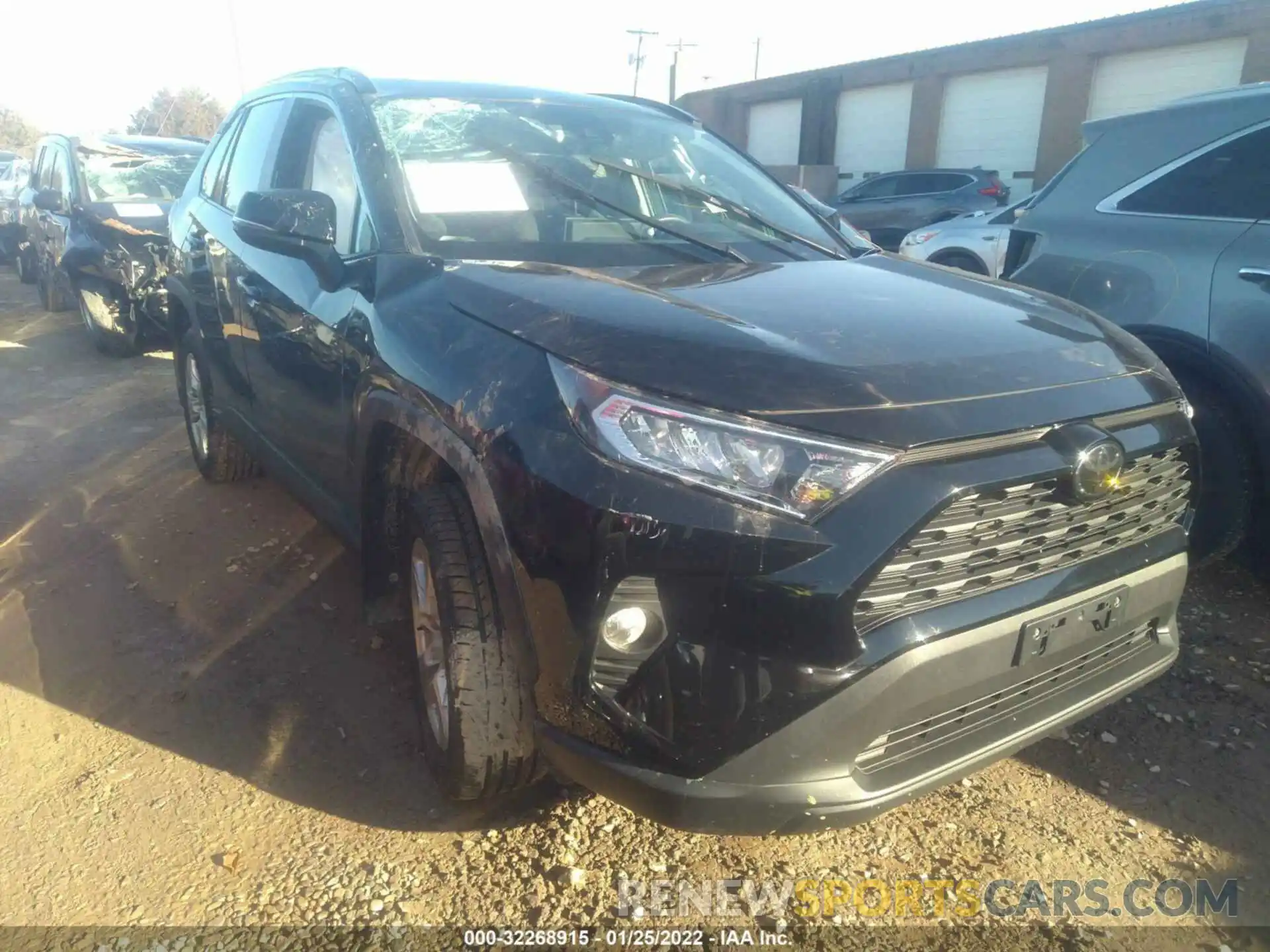 1 Photograph of a damaged car 2T3P1RFV8KC058151 TOYOTA RAV4 2019