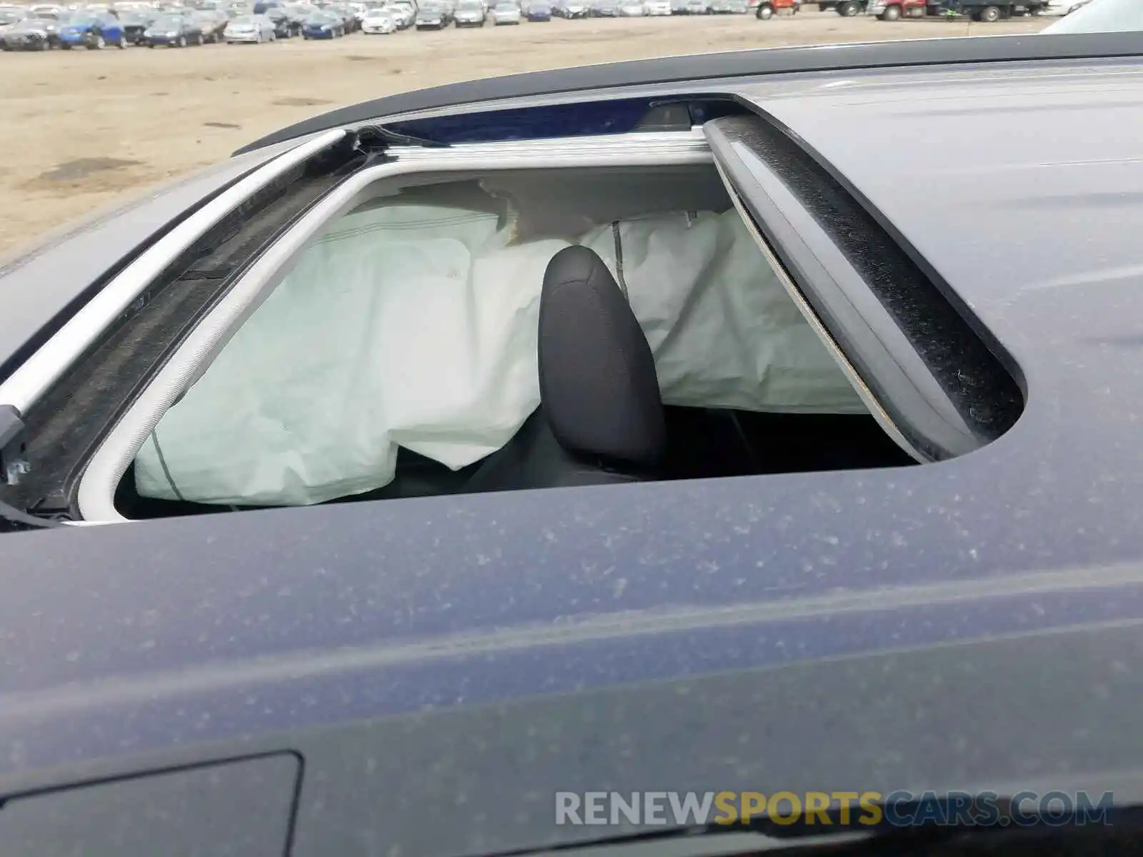 9 Photograph of a damaged car 2T3P1RFV8KW029103 TOYOTA RAV4 2019