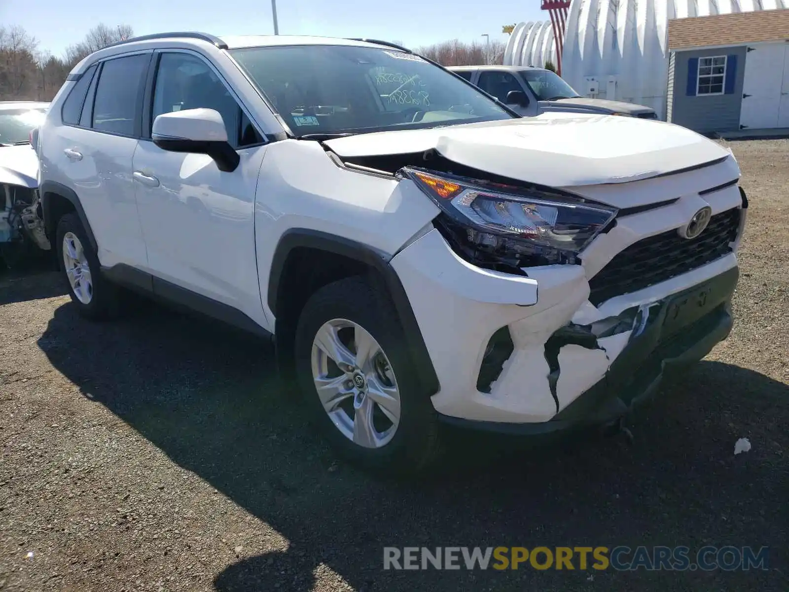 1 Photograph of a damaged car 2T3P1RFV8KW053627 TOYOTA RAV4 2019