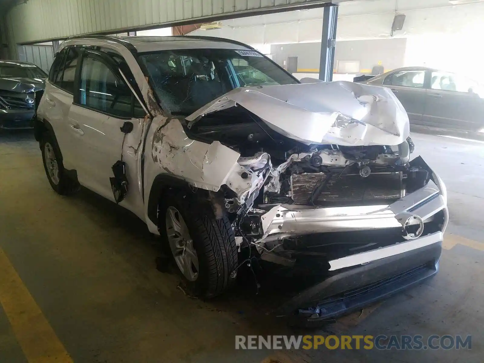 1 Photograph of a damaged car 2T3P1RFV8KW056155 TOYOTA RAV4 2019