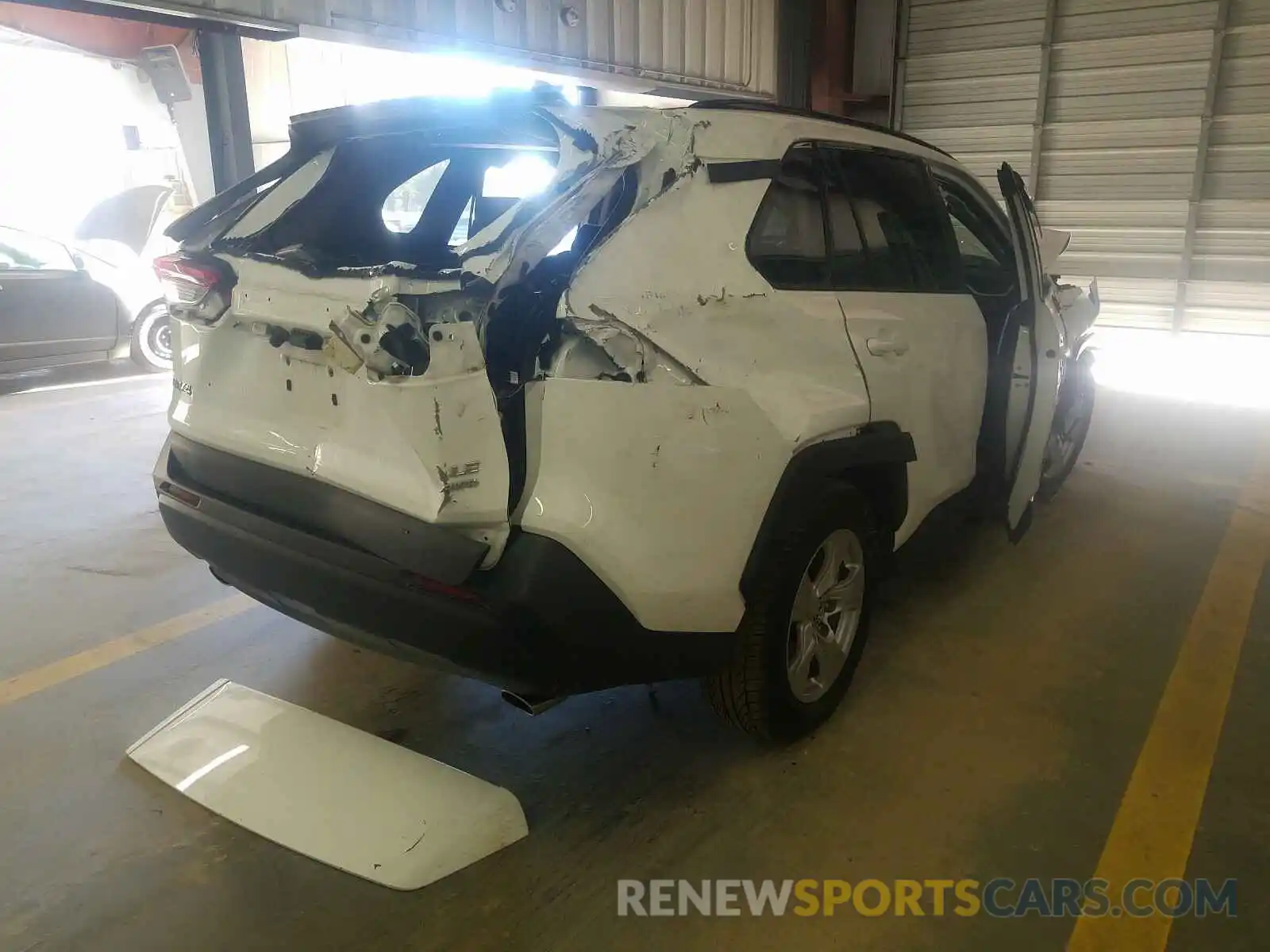 4 Photograph of a damaged car 2T3P1RFV8KW056155 TOYOTA RAV4 2019