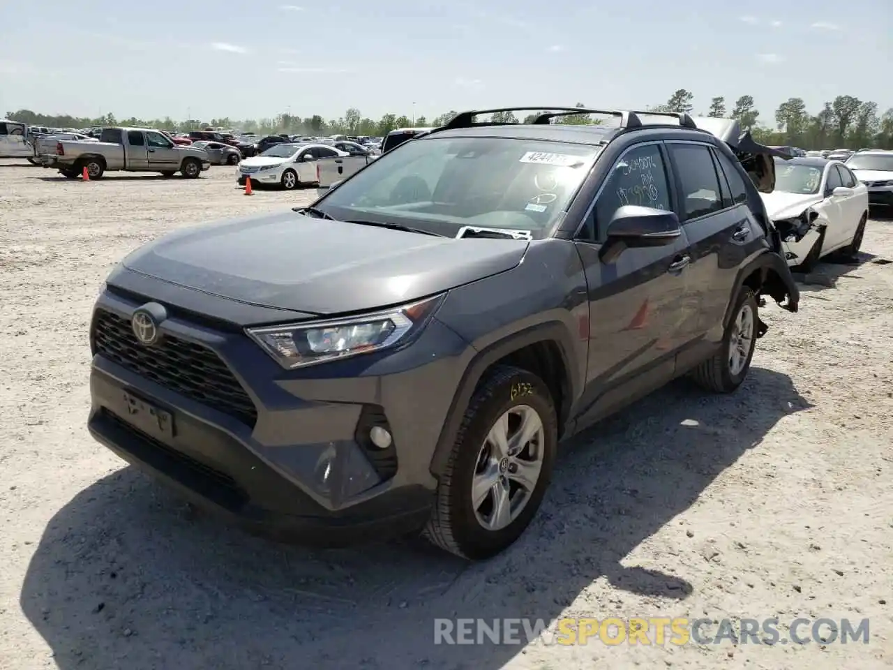 2 Фотография поврежденного автомобиля 2T3P1RFV8KW059007 TOYOTA RAV4 2019