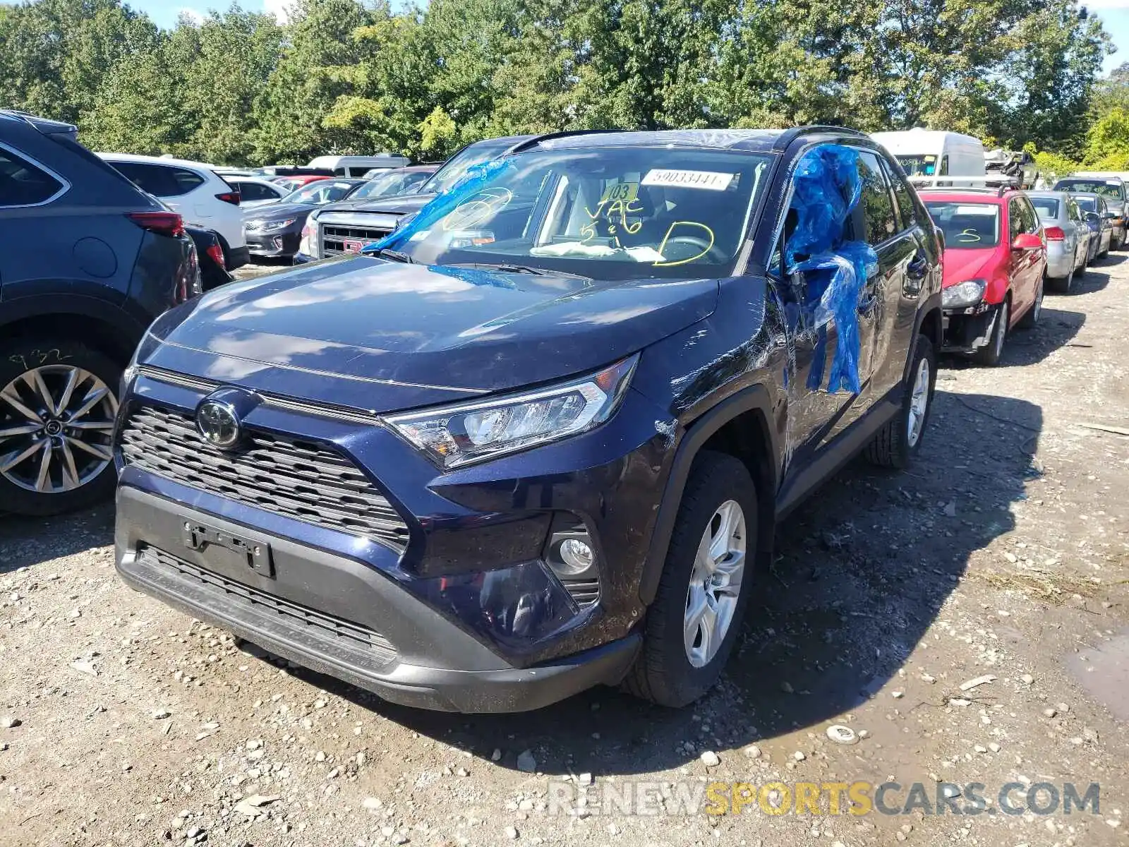 2 Photograph of a damaged car 2T3P1RFV8KW059041 TOYOTA RAV4 2019