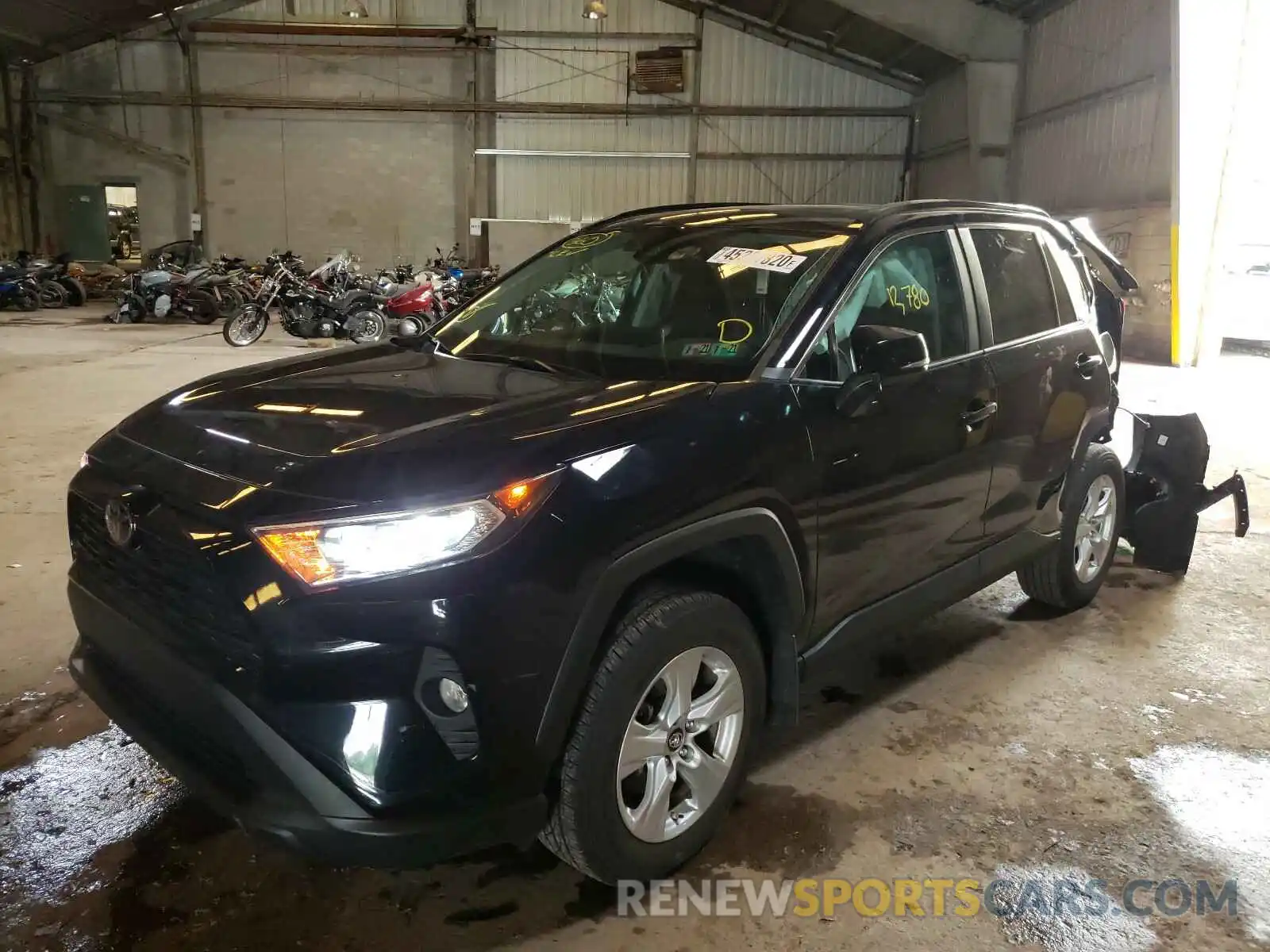 2 Photograph of a damaged car 2T3P1RFV8KW067298 TOYOTA RAV4 2019