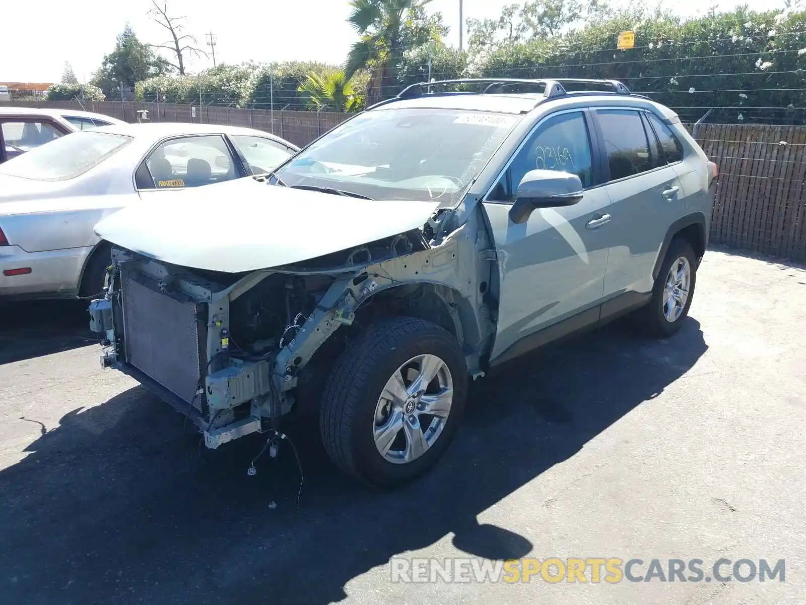 2 Photograph of a damaged car 2T3P1RFV9KC002753 TOYOTA RAV4 2019