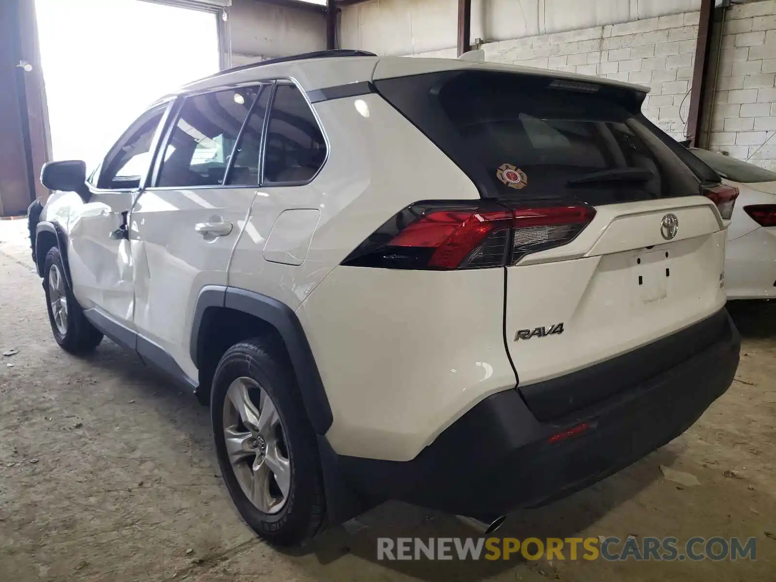 3 Photograph of a damaged car 2T3P1RFV9KC016233 TOYOTA RAV4 2019