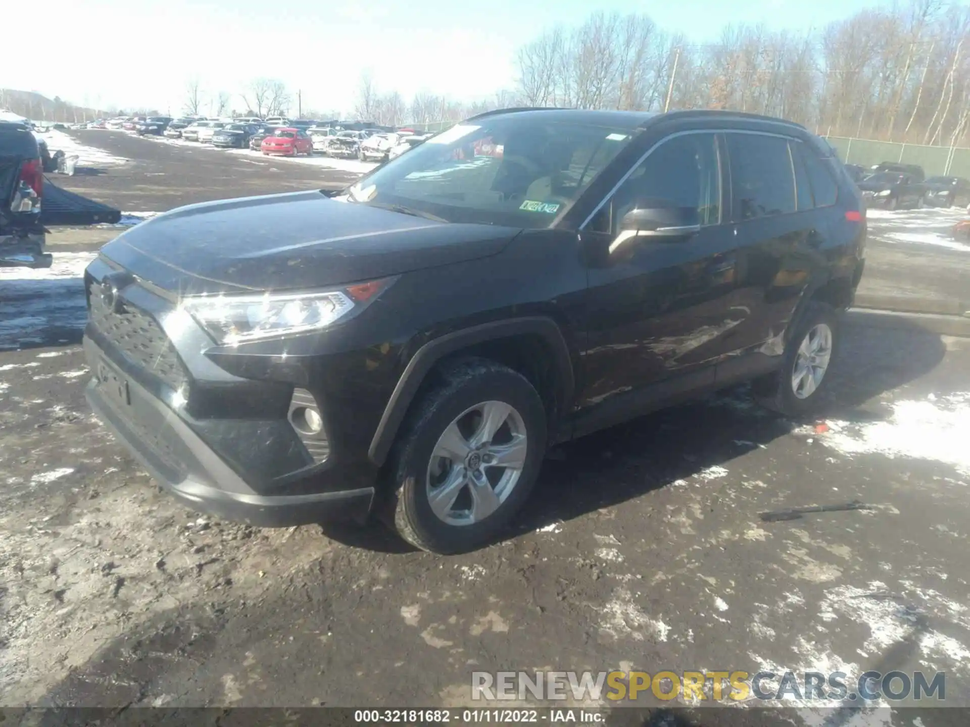 2 Фотография поврежденного автомобиля 2T3P1RFV9KC017494 TOYOTA RAV4 2019