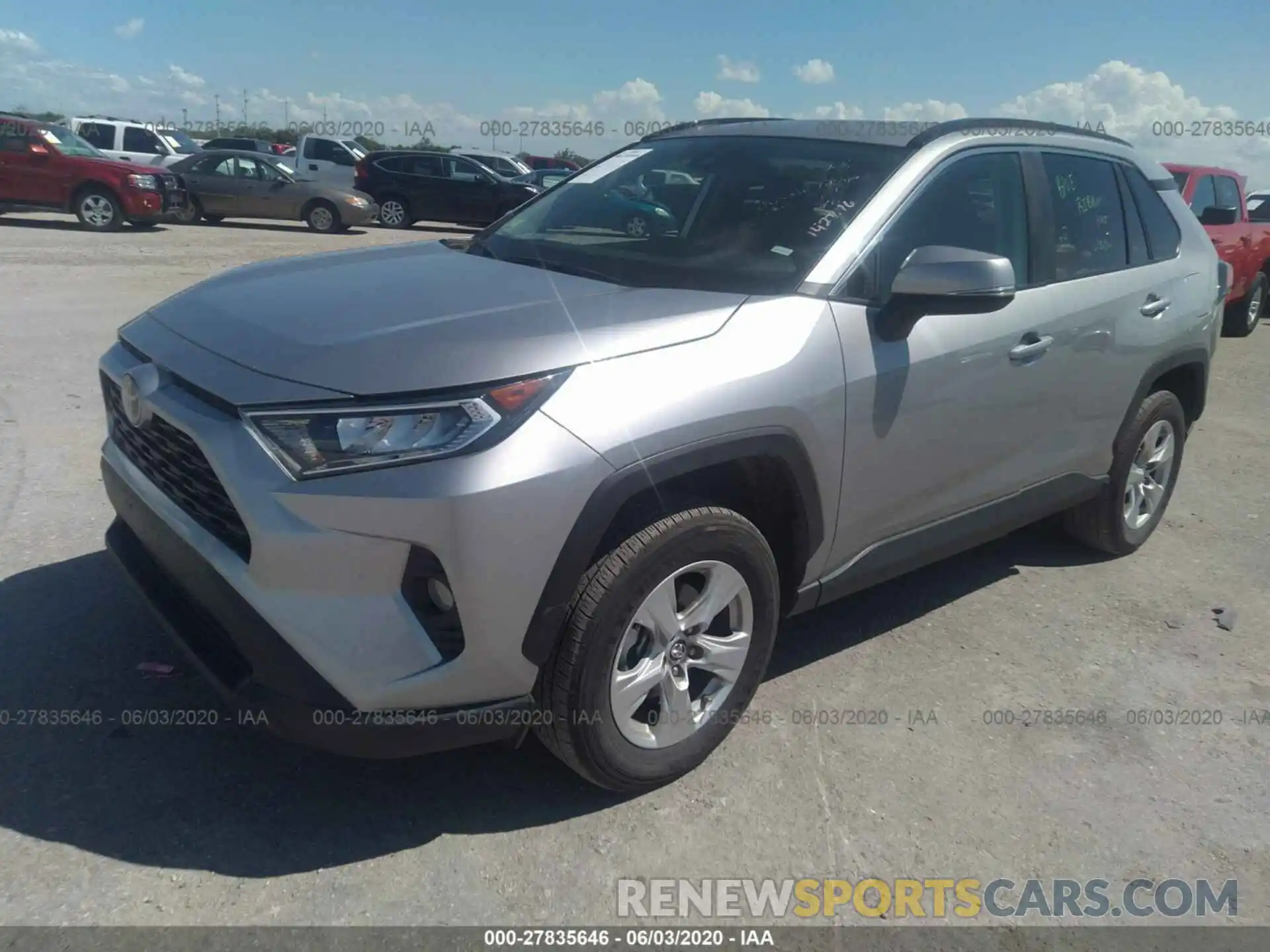 2 Фотография поврежденного автомобиля 2T3P1RFV9KC017821 TOYOTA RAV4 2019