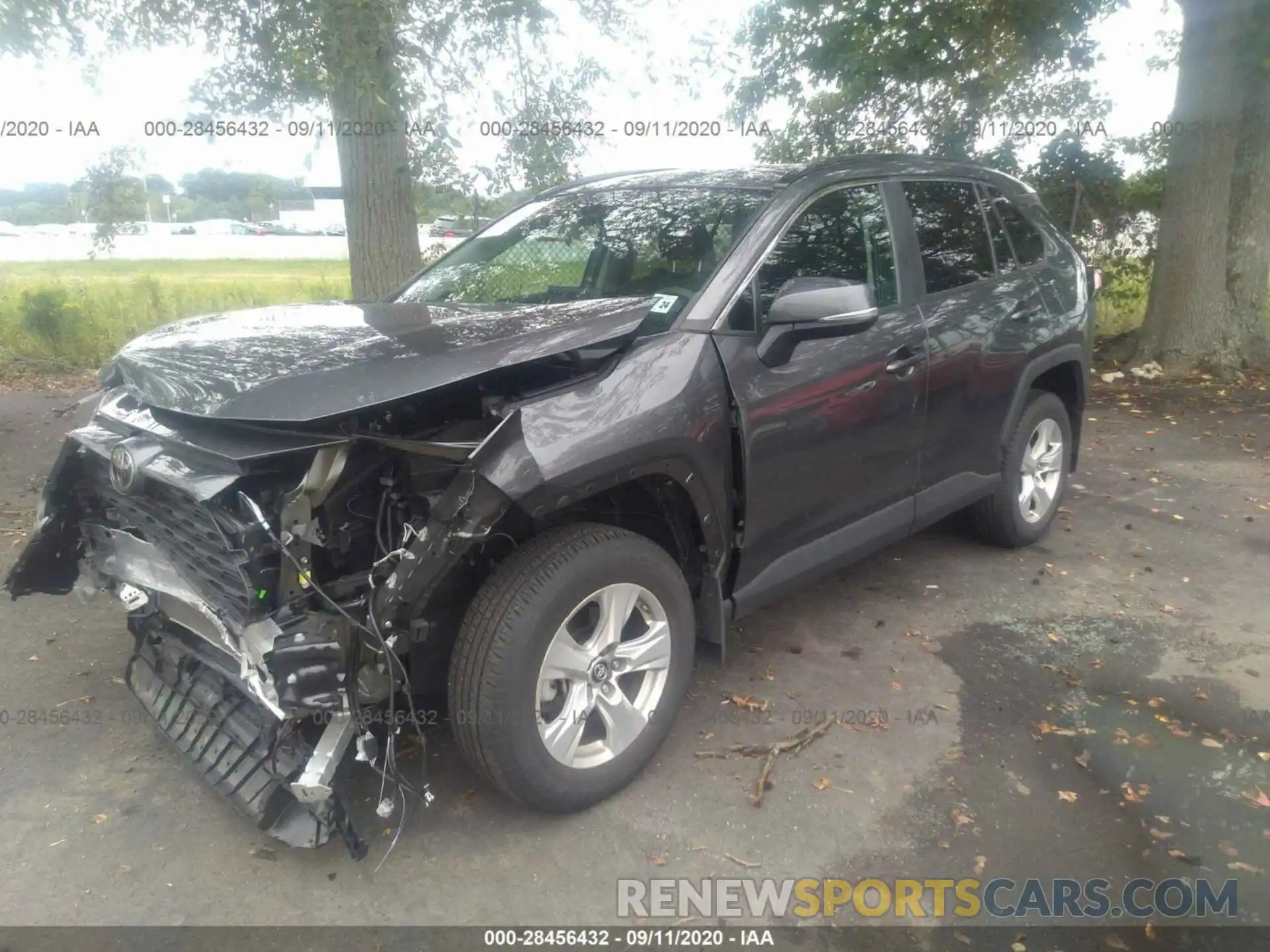 2 Photograph of a damaged car 2T3P1RFV9KC030844 TOYOTA RAV4 2019