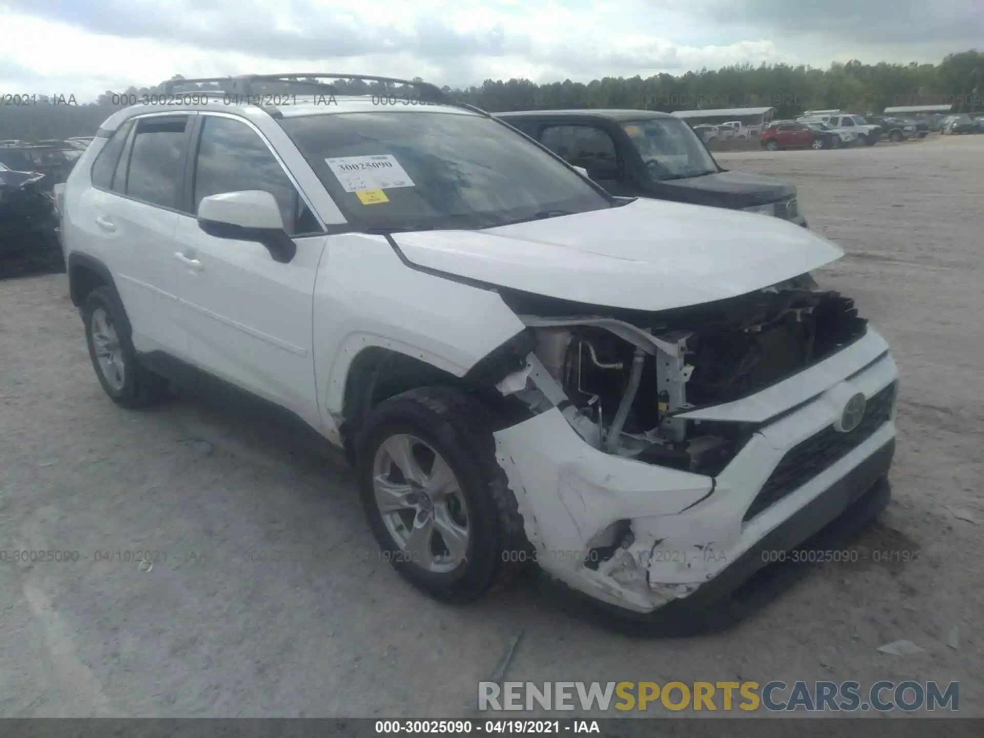 1 Photograph of a damaged car 2T3P1RFV9KC034943 TOYOTA RAV4 2019