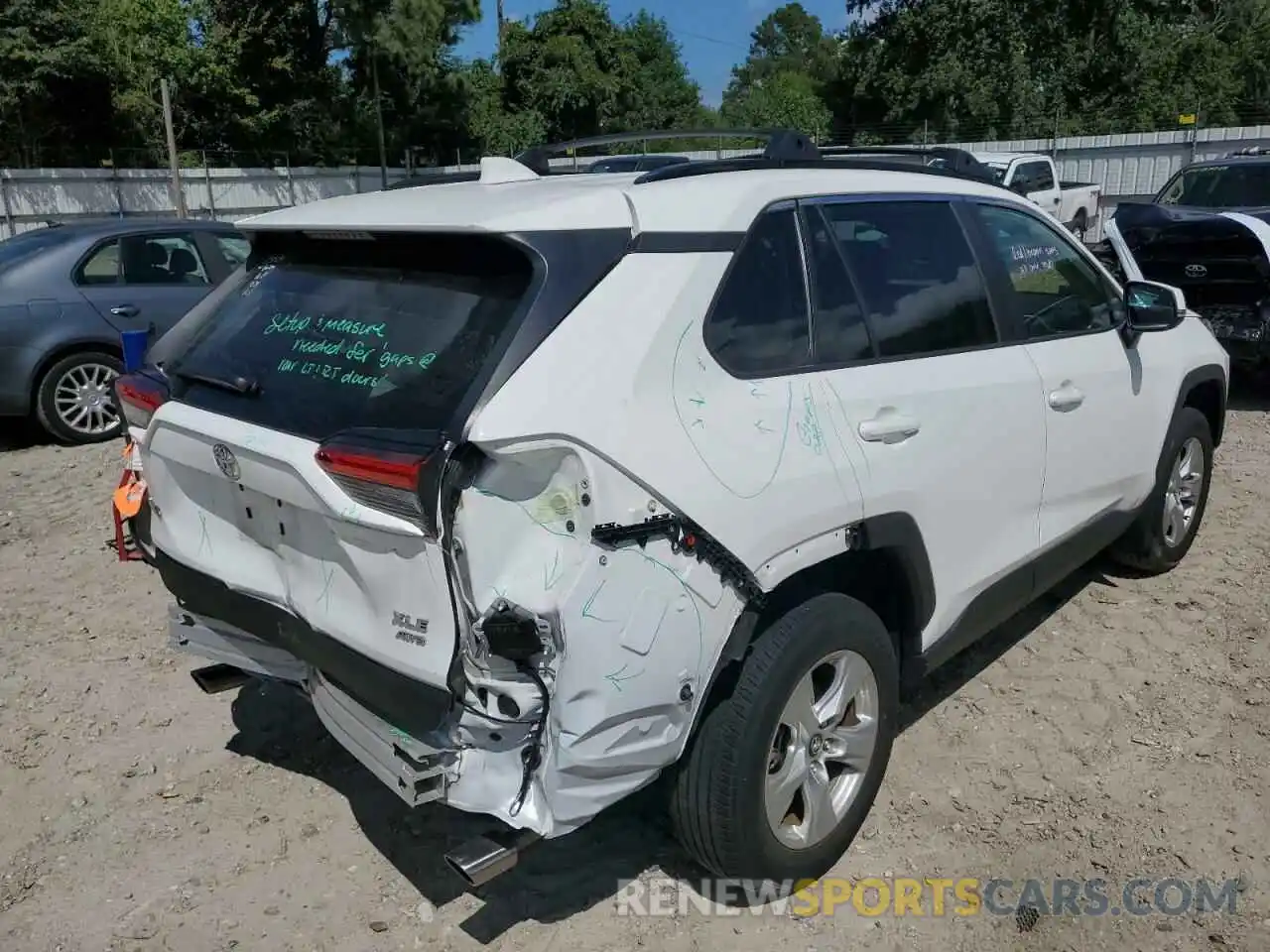 4 Фотография поврежденного автомобиля 2T3P1RFV9KC035610 TOYOTA RAV4 2019