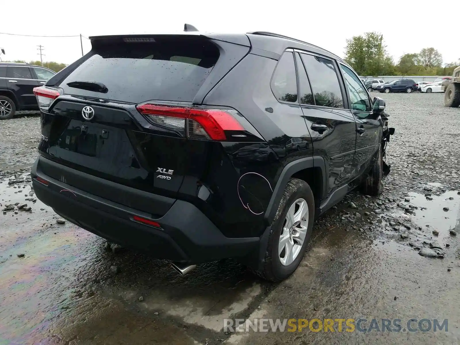 4 Photograph of a damaged car 2T3P1RFV9KC039835 TOYOTA RAV4 2019