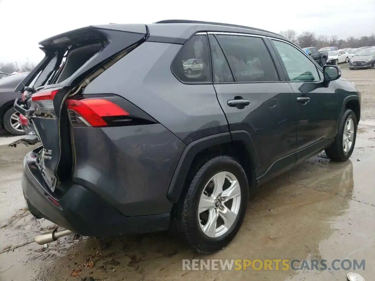 4 Photograph of a damaged car 2T3P1RFV9KC039950 TOYOTA RAV4 2019