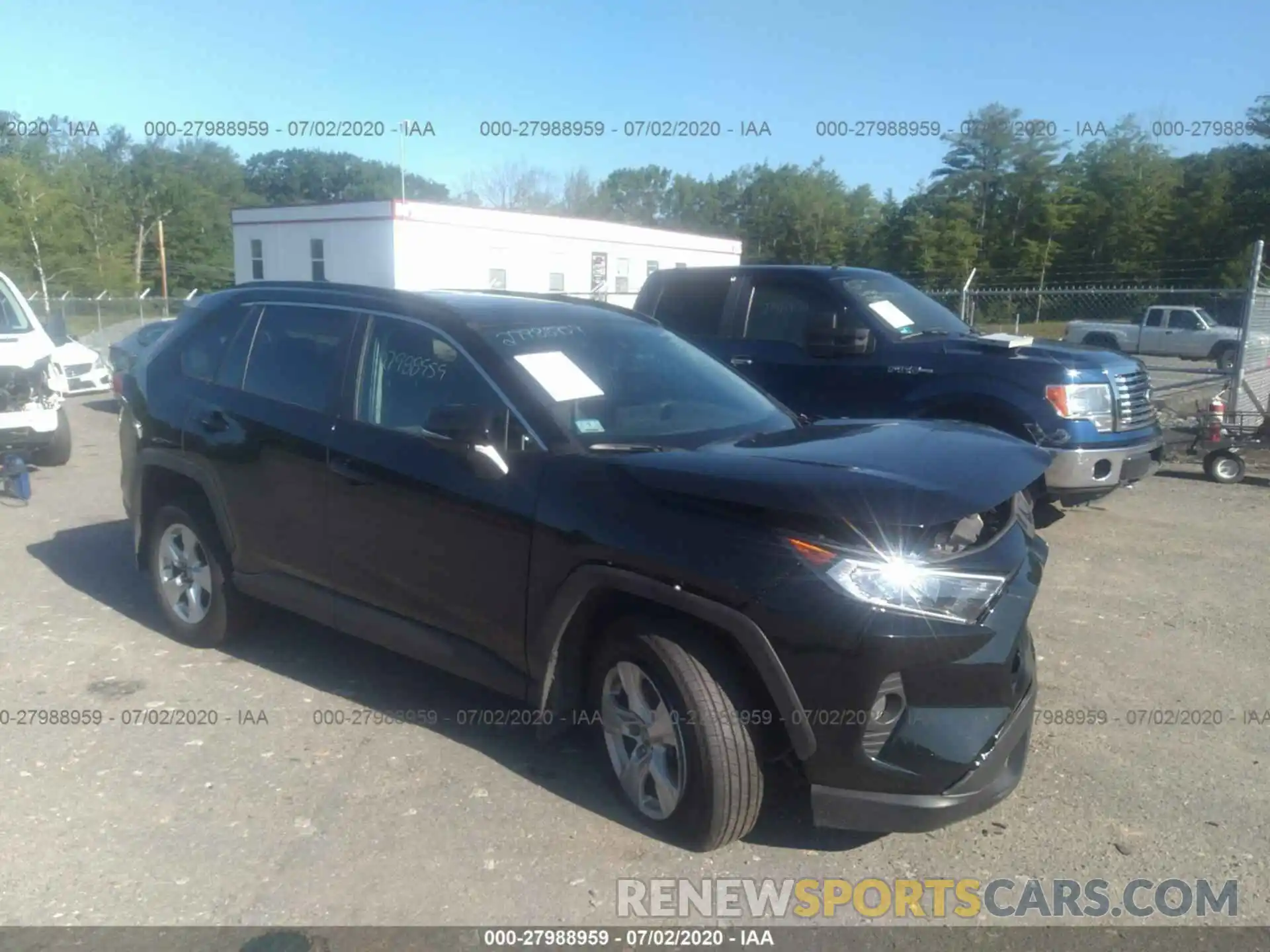 1 Photograph of a damaged car 2T3P1RFV9KC040466 TOYOTA RAV4 2019