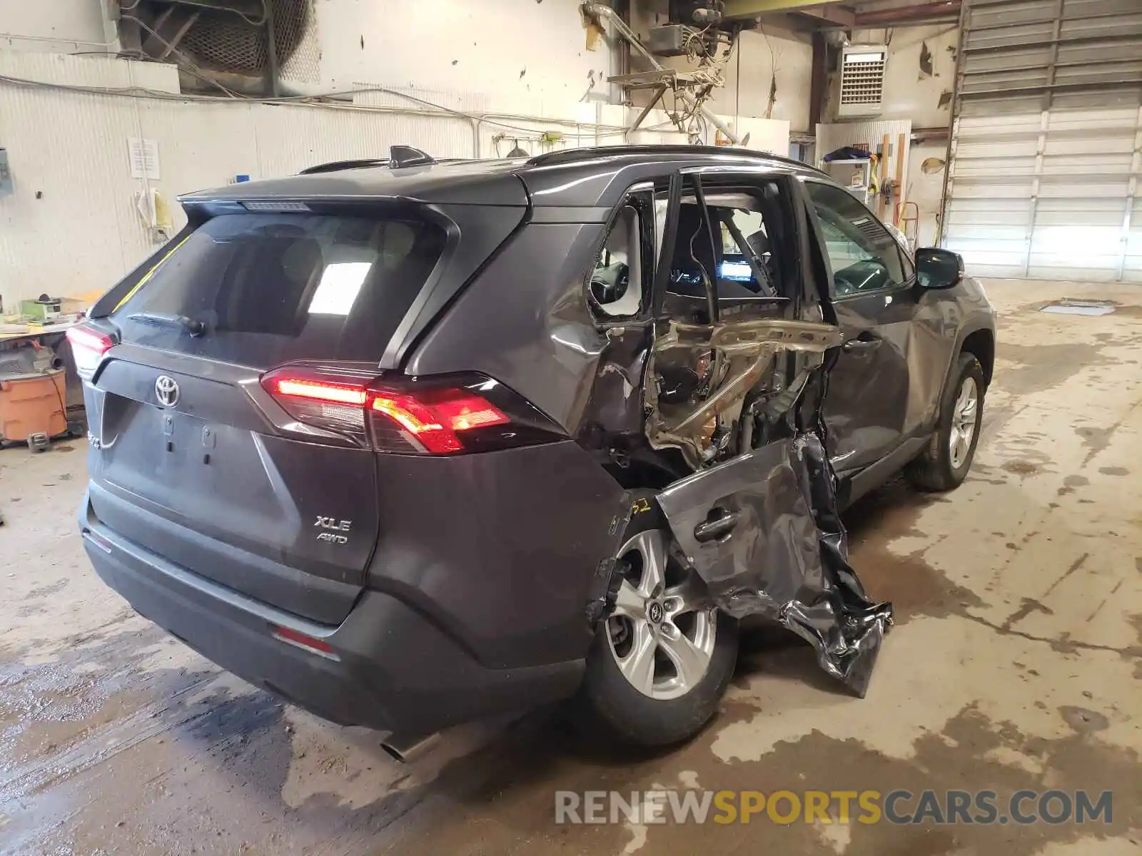 4 Photograph of a damaged car 2T3P1RFV9KC051421 TOYOTA RAV4 2019