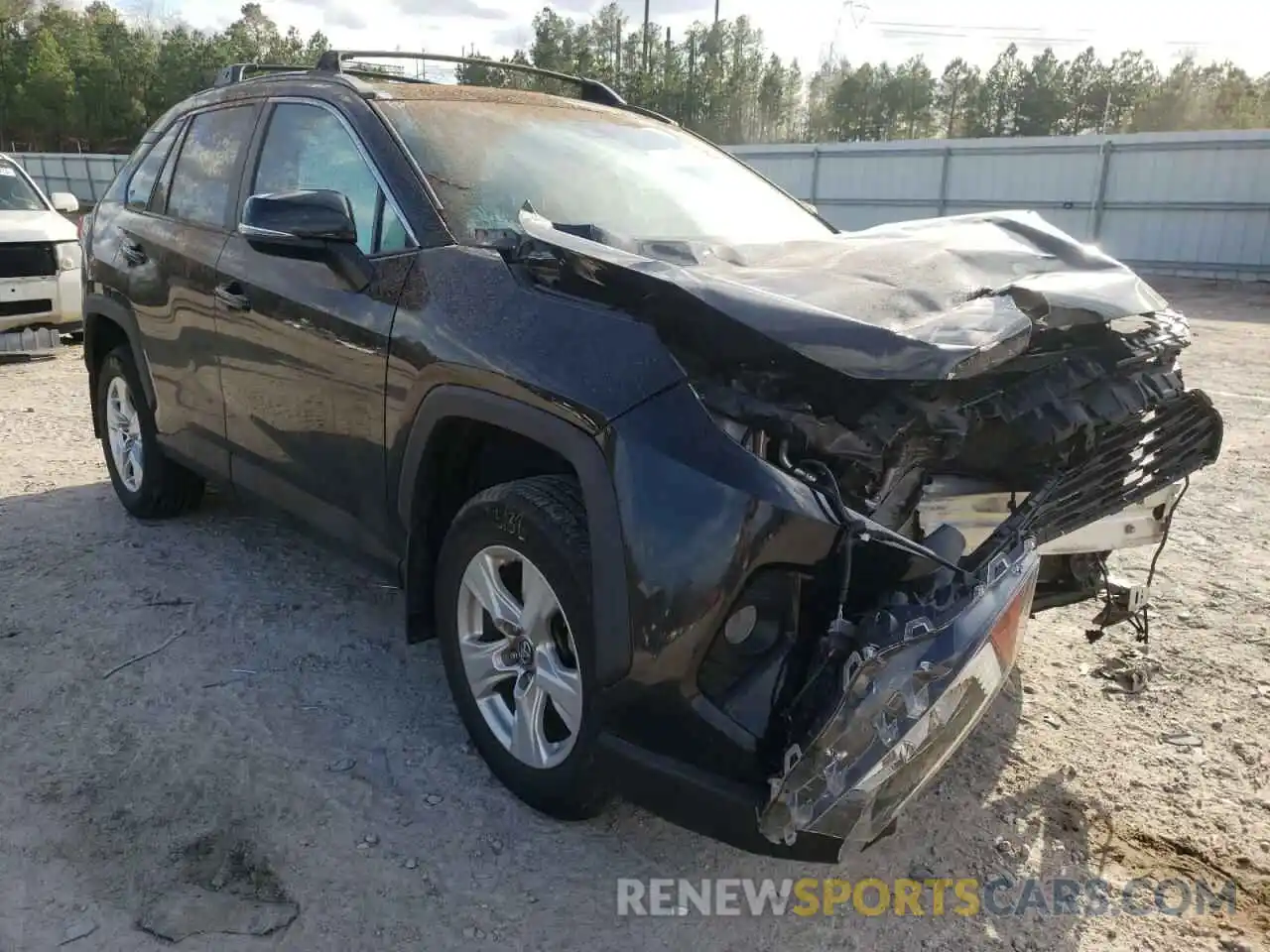 1 Photograph of a damaged car 2T3P1RFV9KC059213 TOYOTA RAV4 2019