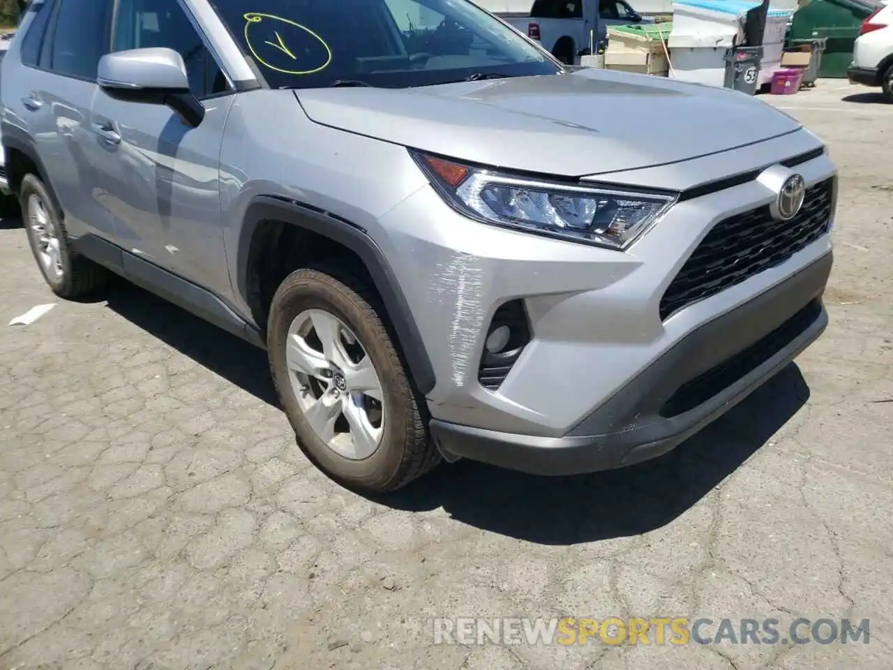 9 Photograph of a damaged car 2T3P1RFV9KW022385 TOYOTA RAV4 2019