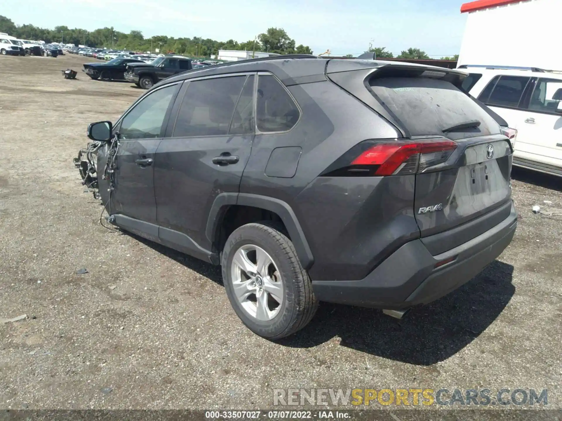 3 Фотография поврежденного автомобиля 2T3P1RFV9KW029840 TOYOTA RAV4 2019