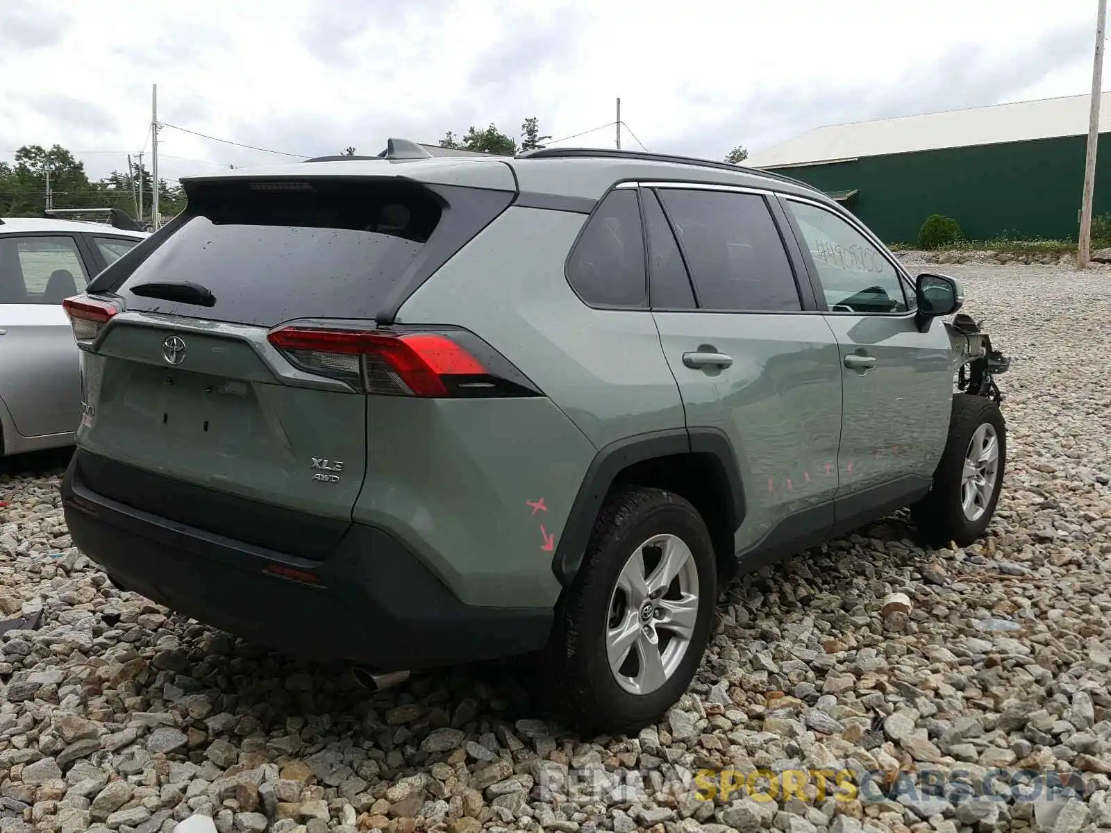 4 Photograph of a damaged car 2T3P1RFV9KW034388 TOYOTA RAV4 2019