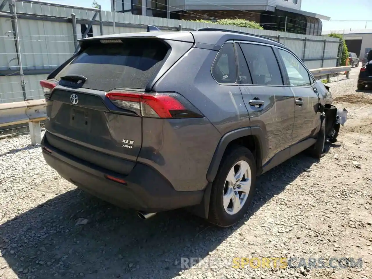 4 Photograph of a damaged car 2T3P1RFV9KW057072 TOYOTA RAV4 2019