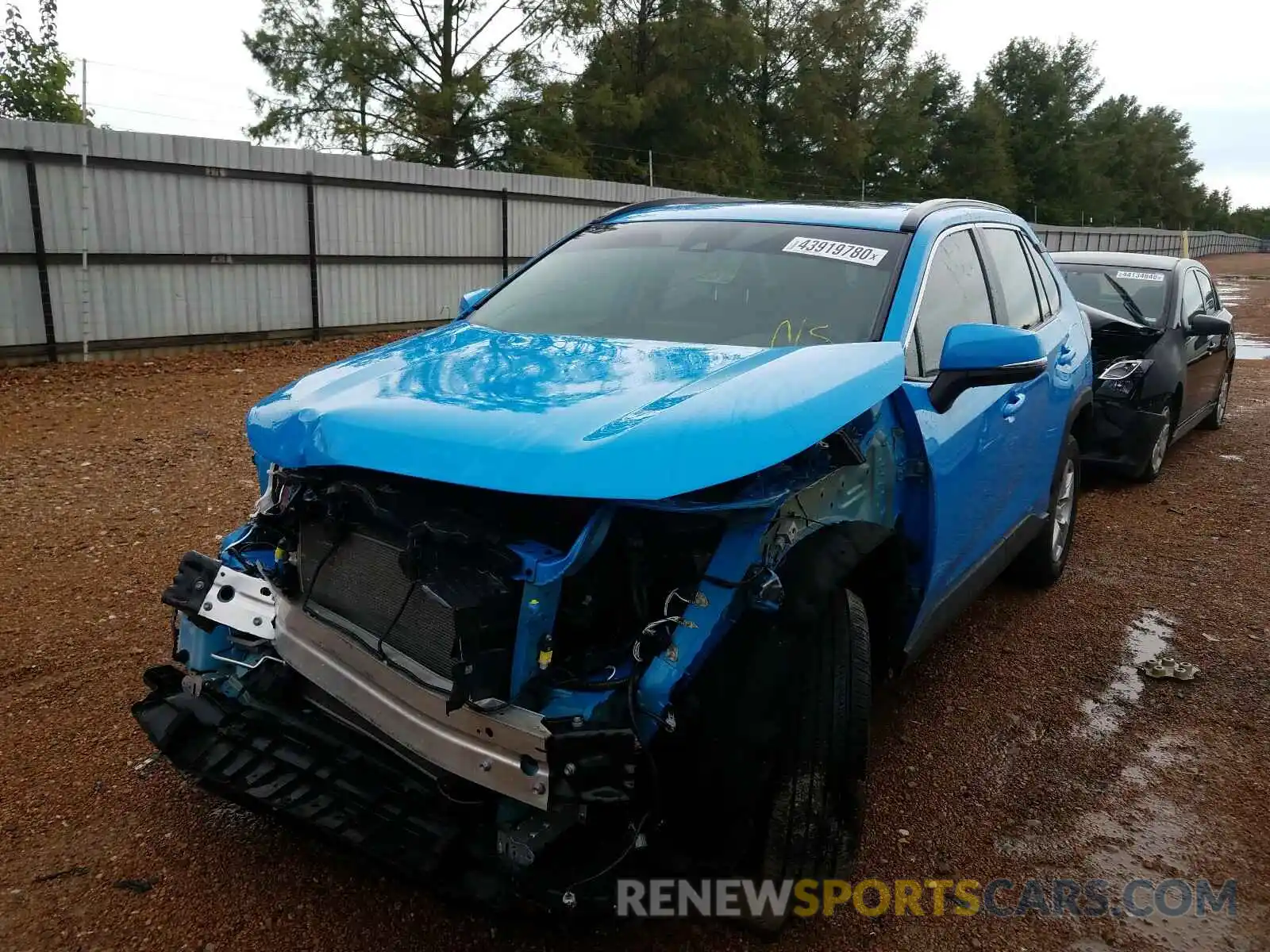 2 Photograph of a damaged car 2T3P1RFV9KW074454 TOYOTA RAV4 2019