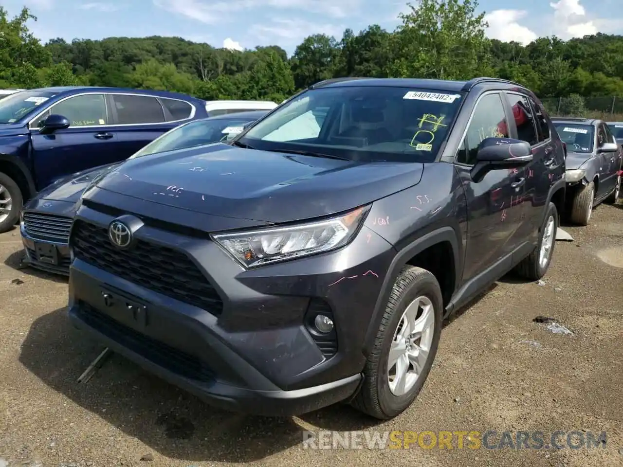 2 Photograph of a damaged car 2T3P1RFV9KW078715 TOYOTA RAV4 2019