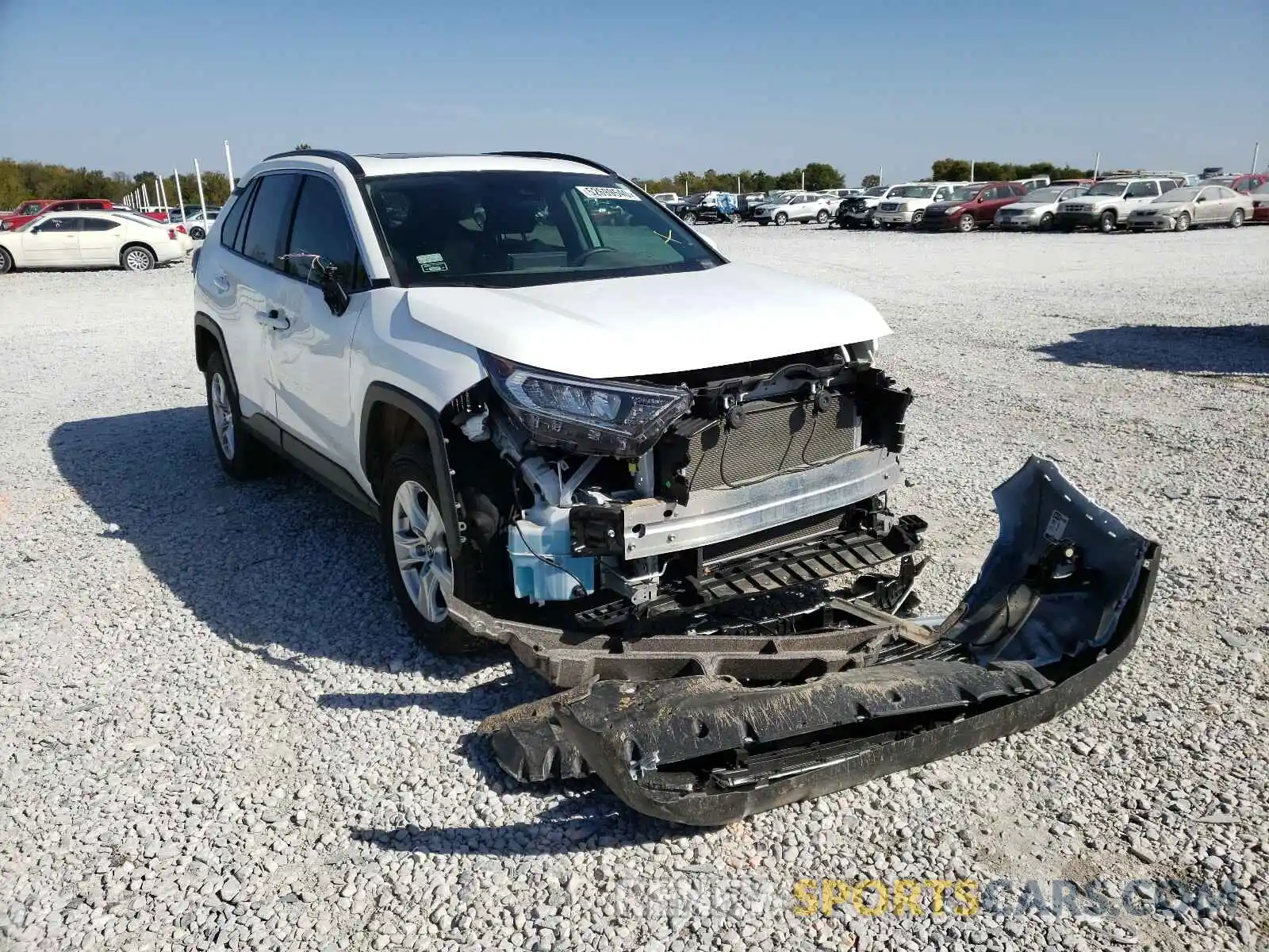 1 Photograph of a damaged car 2T3P1RFVXKC003250 TOYOTA RAV4 2019