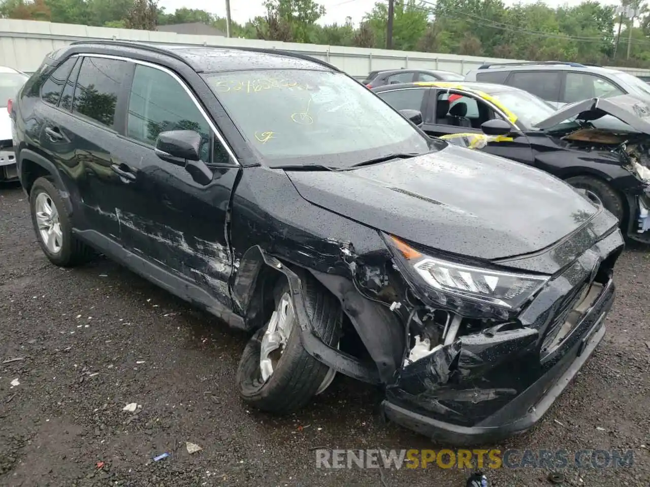 1 Photograph of a damaged car 2T3P1RFVXKC004382 TOYOTA RAV4 2019